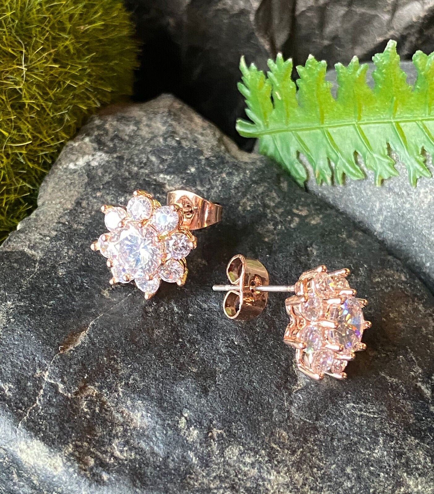 PAIR of Round CZ Flower 316L Surgical Steel Post 20g Earrings Studs (Color: Rose Gold)