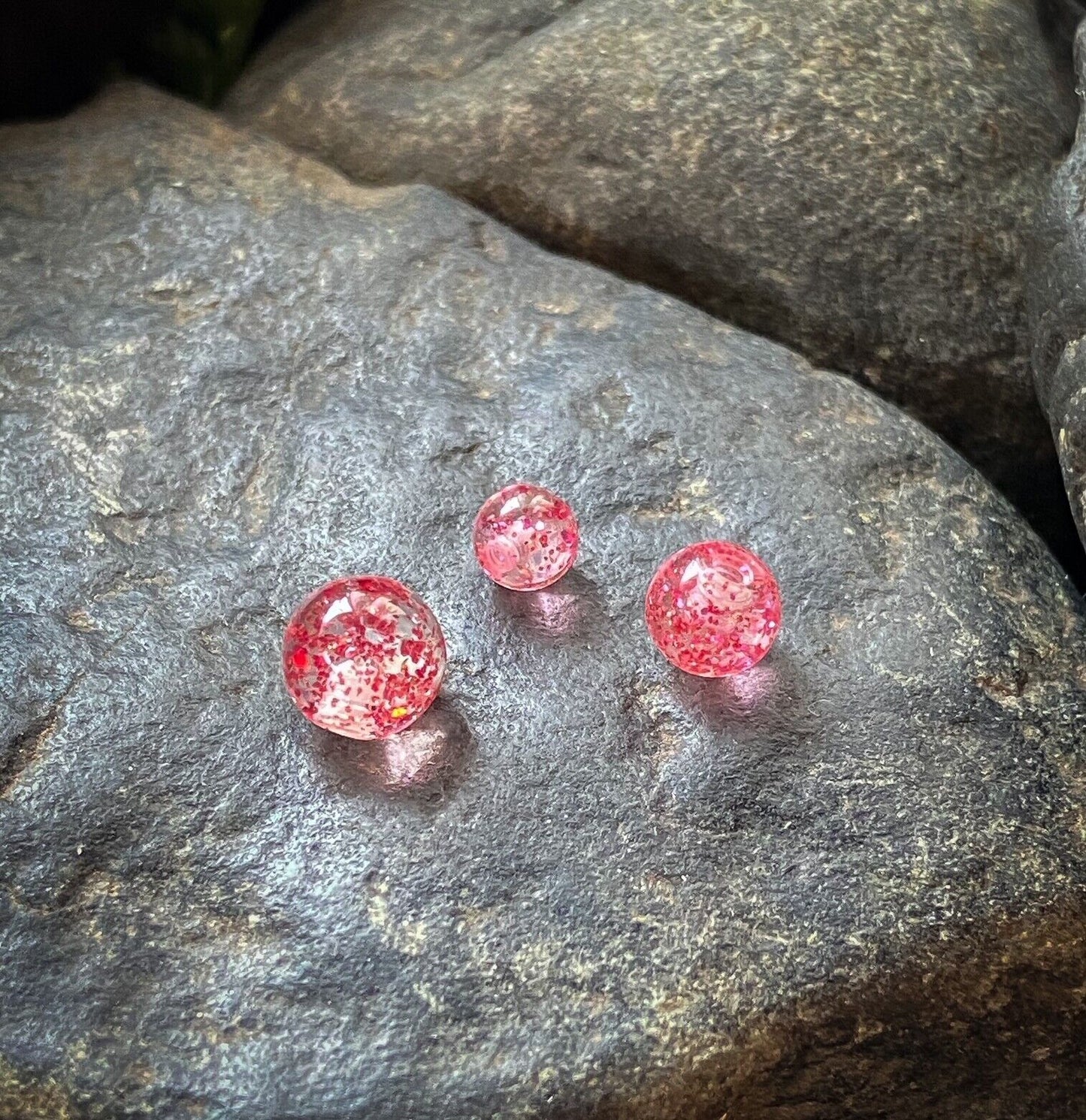 Body Jewelry Replacement Parts - 10pk Super Glitter Threaded Balls (Color: Red)