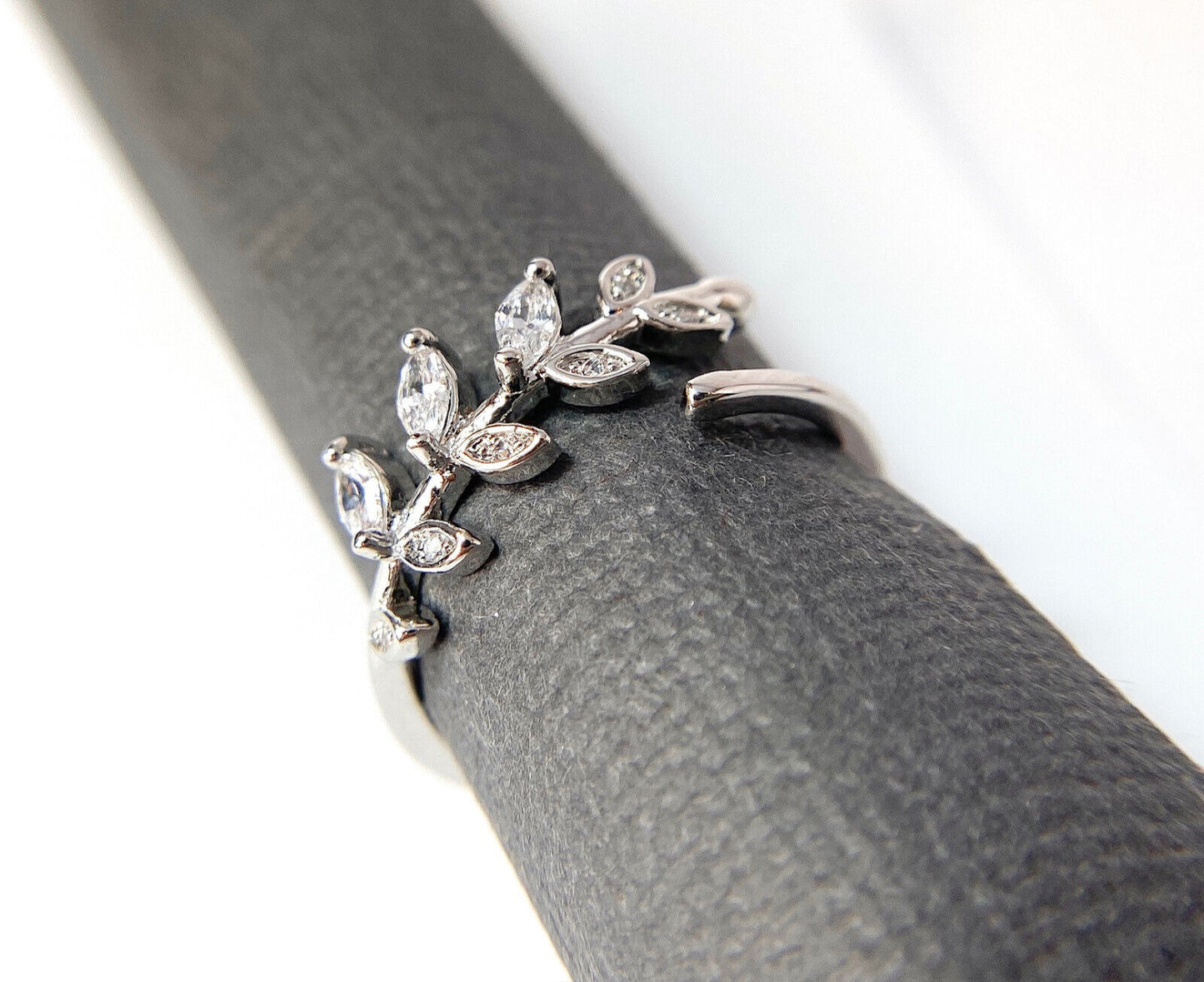 Marquise Cut CZ Gem Leaf Leaves Vine Adjustable Mid Ring / Toe Ring