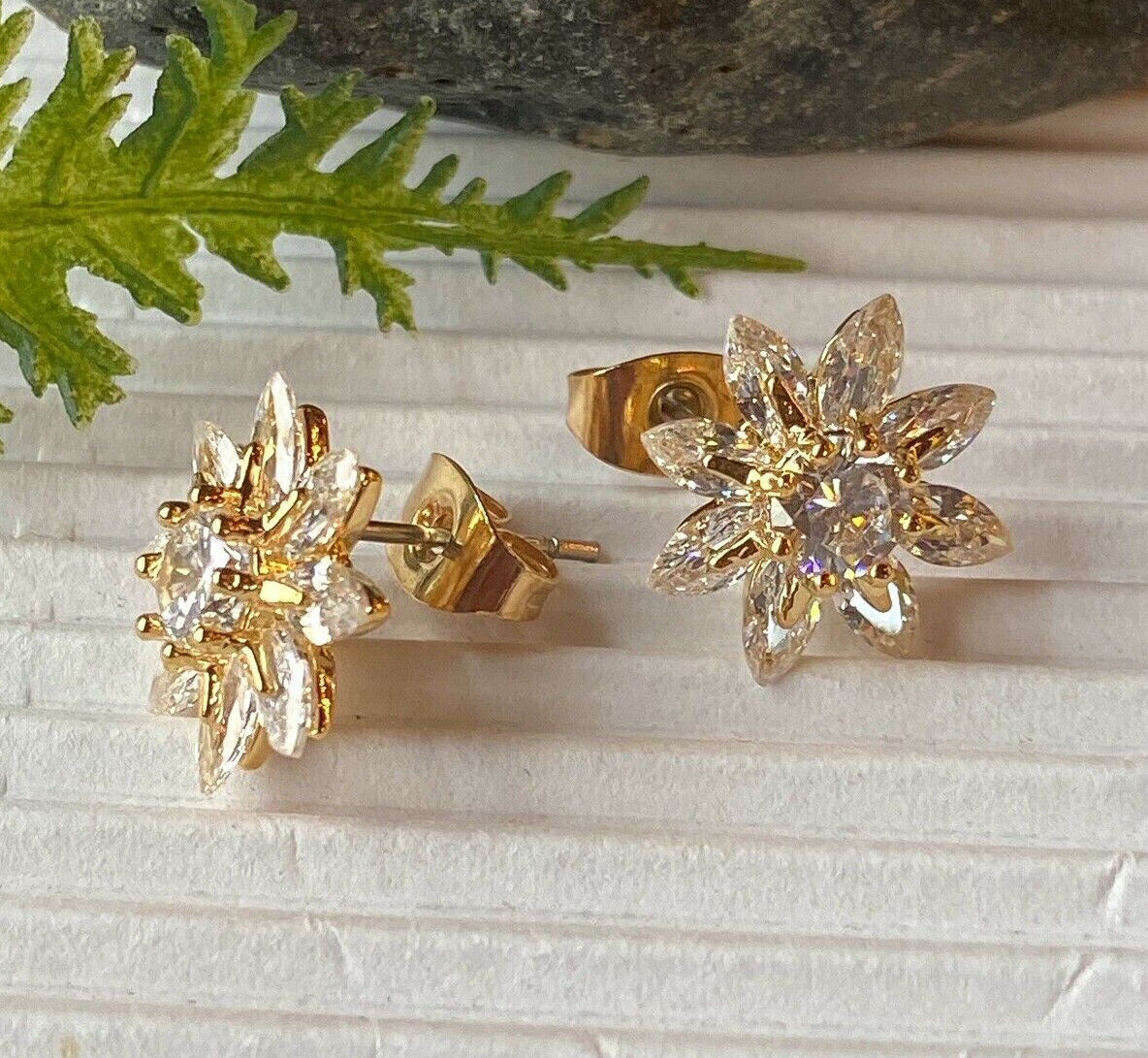 PAIR of Marquise CZ Flower 316L Surgical Steel Post 20g Earrings Studs (Color: Gold)