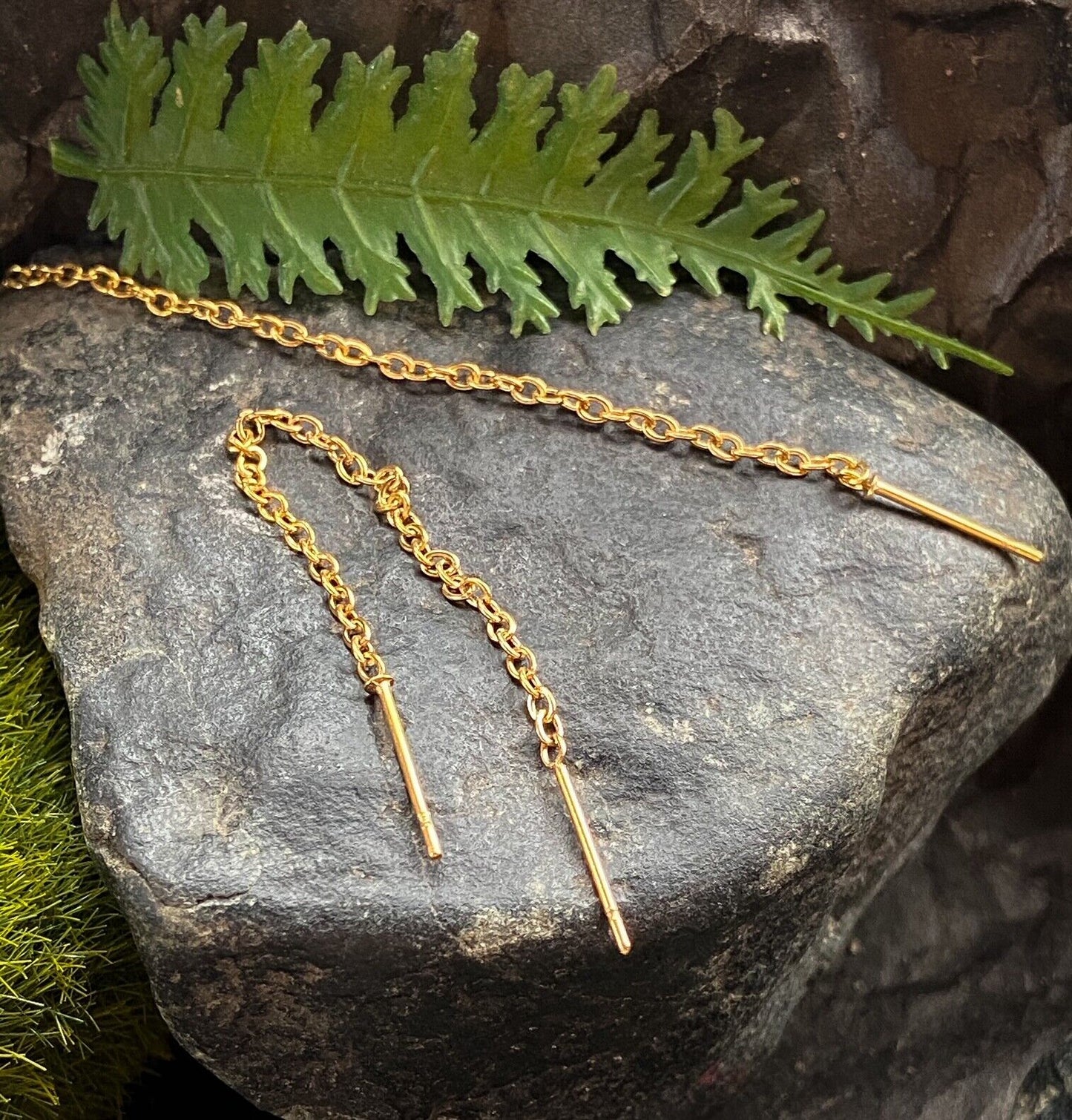 PAIR of Single Chain Free Falling Two Bars IP Stainless Steel 20g Earrings (Color: Gold)