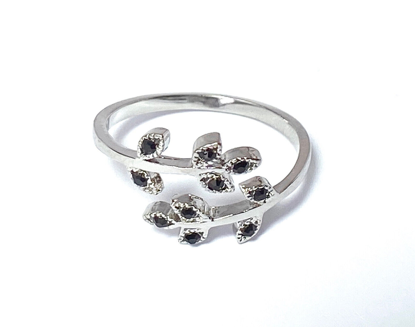 Leaves w/ Paved Gems Adjustable Mid Ring / Toe Ring (Color: Black)