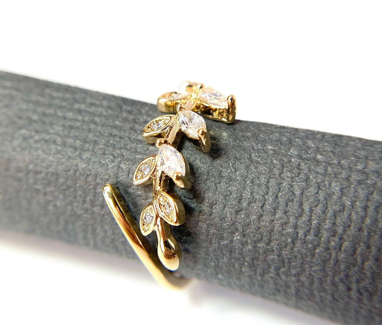 Marquise Cut CZ Gem Leaf Leaves Vine Adjustable Mid Ring / Toe Ring (Color: Gold)