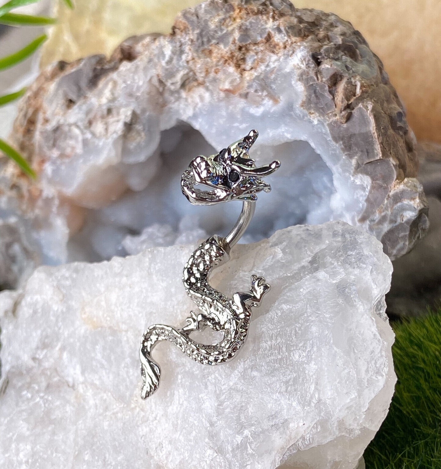 1pc CZ Gem Eyes Dragon Two-Part Belly Ring Navel Piercing Pierced Naval Jewelry (Color: Black)