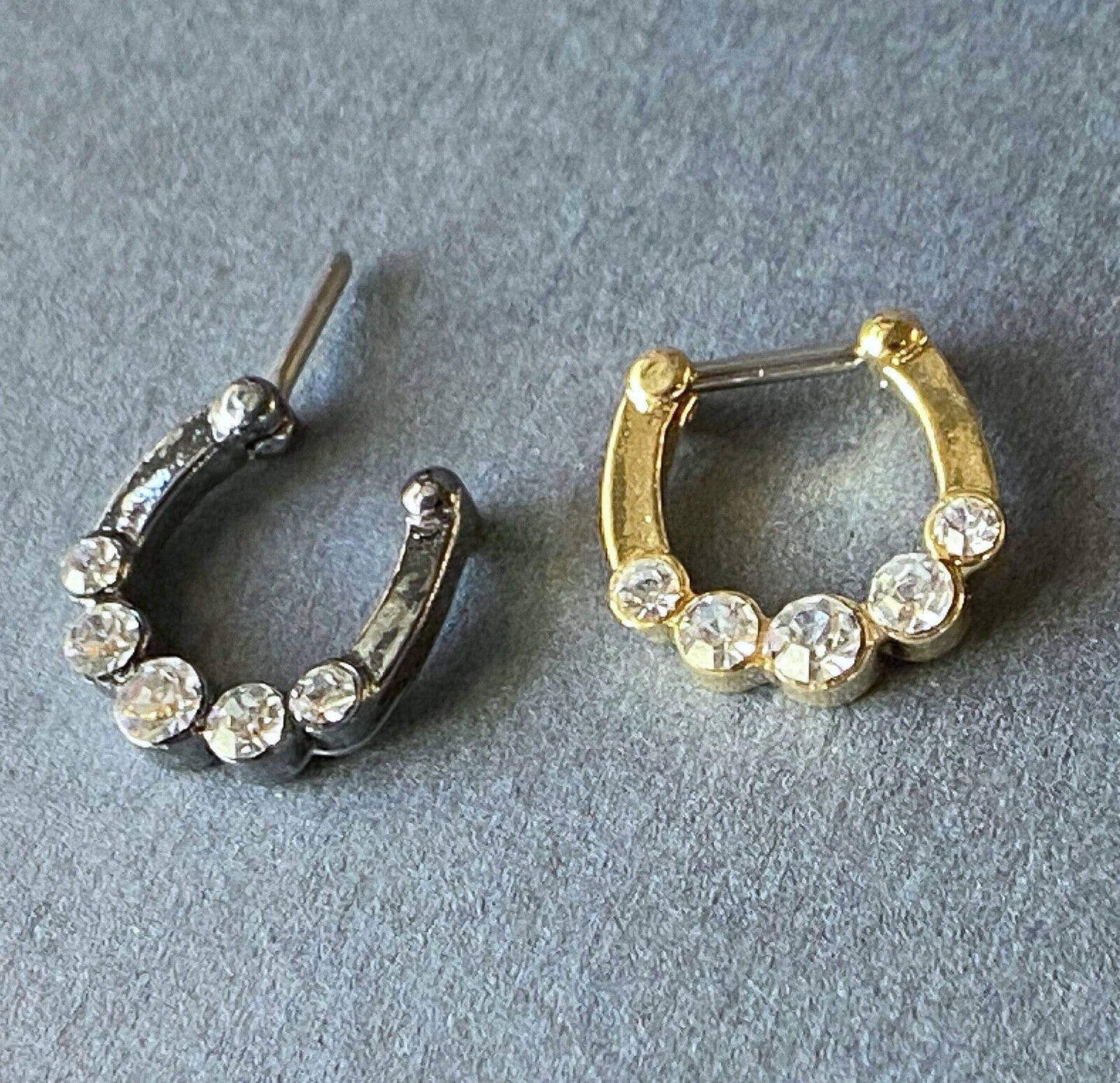 1pc Plated Finish Five Gem Septum Clicker Ring 316L Surgical Steel 16g