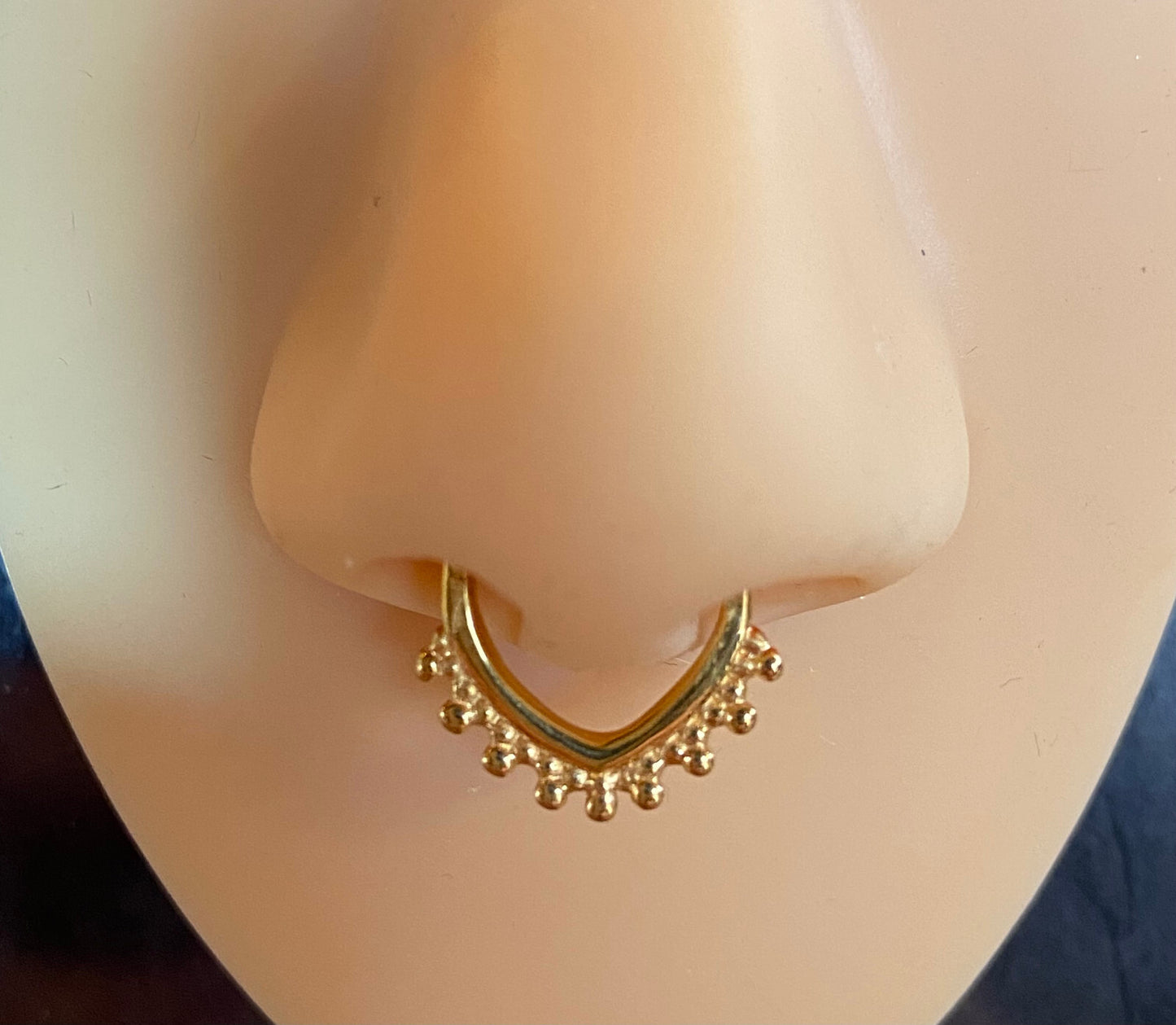 1pc 100% SURGICAL STEEL Triangle Shape Septum Clicker Beaded Nose Ring 14g 16g