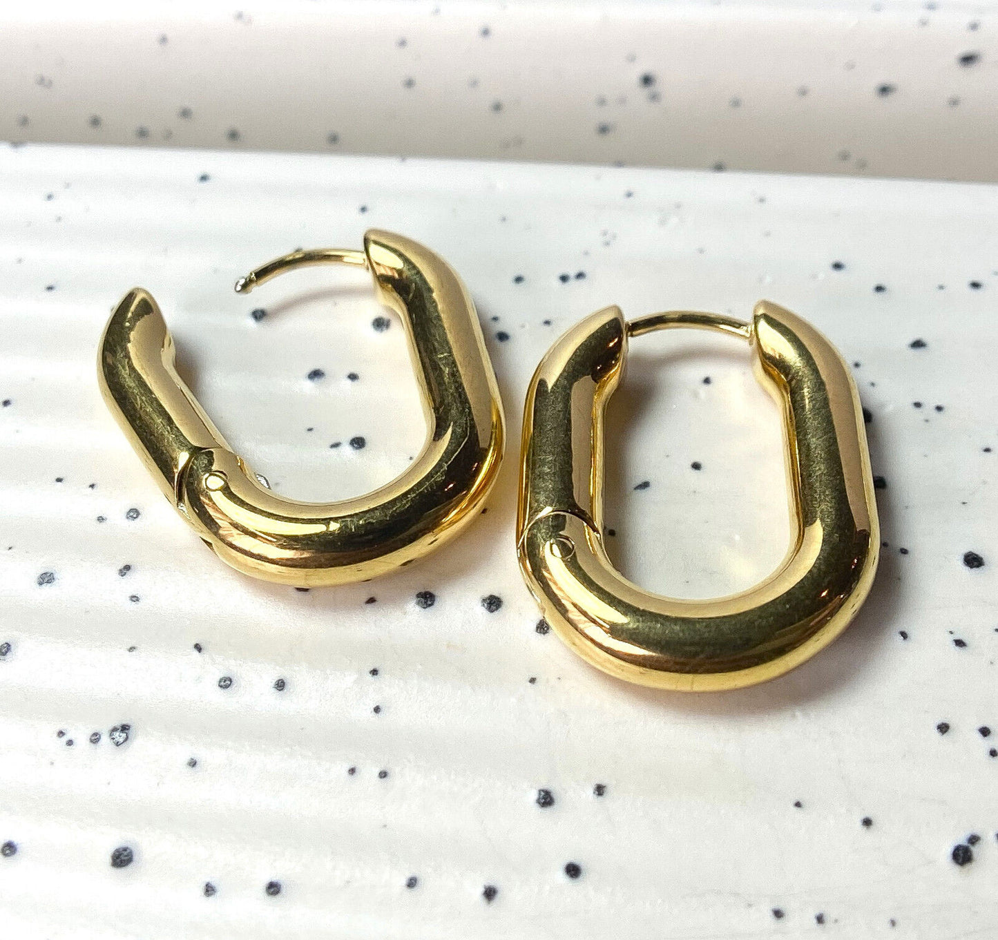 PAIR Rounded Rectangle Hinged Hoop Earrings 316L Stainless Steel 18g Hinge