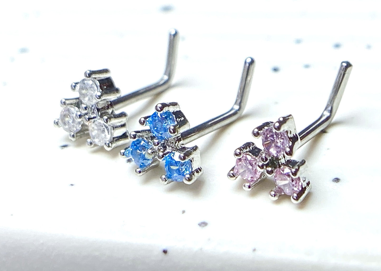 1pc CZ Gem Triangle L-Bend 20g Nose Ring Stud Screw 316L Surgical Steel