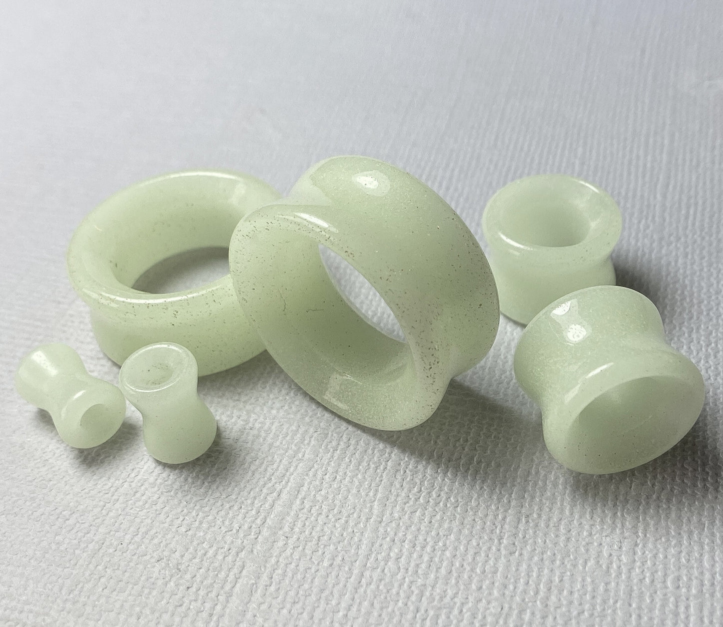 PAIR Glow in the Dark Stone Tunnels Double Flare Plugs Earlets Gauges