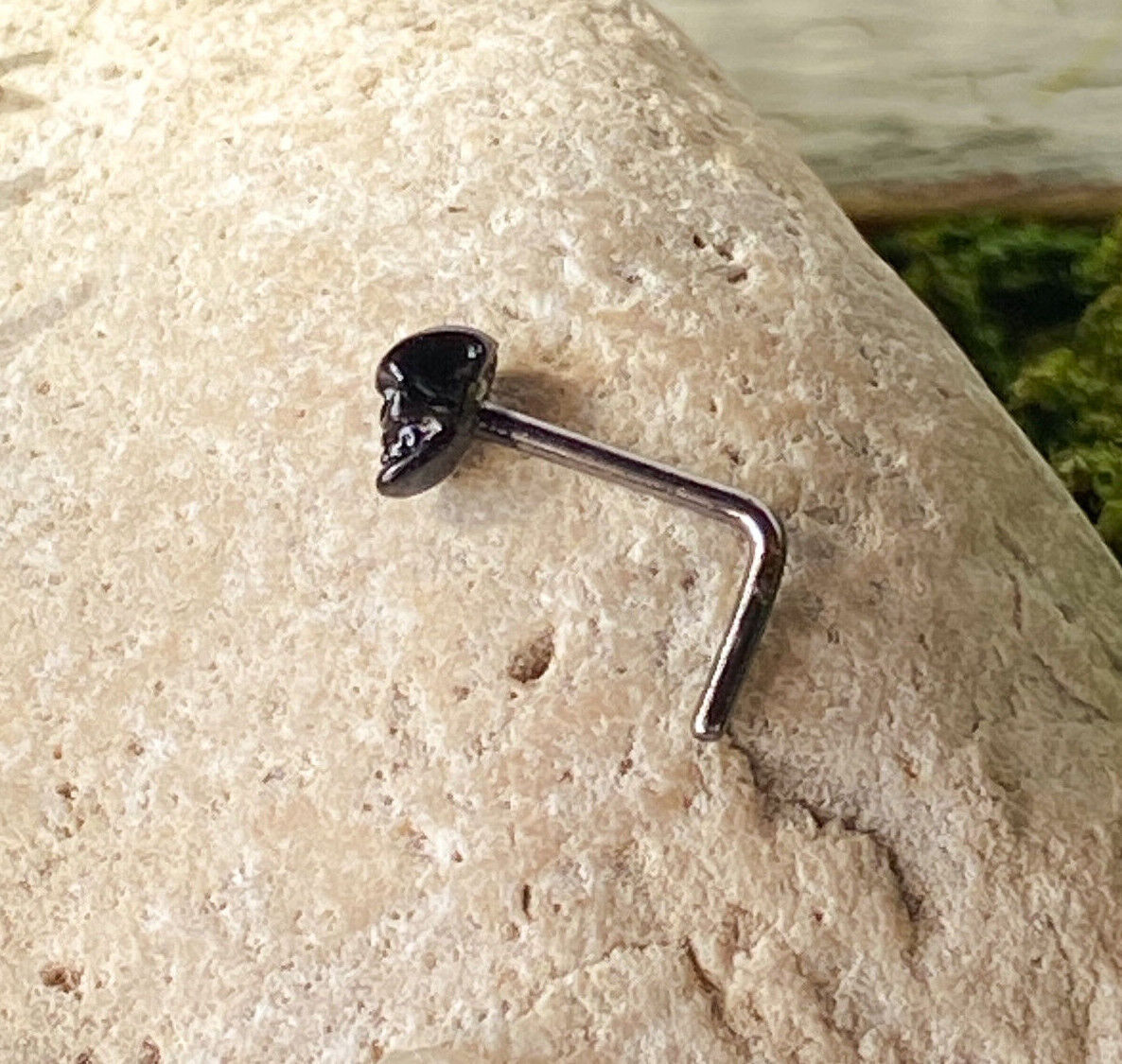 1pc Skull L-Bend Nose Ring 20g Steel L-Shape Nostril Screw Stud Body Jewelry