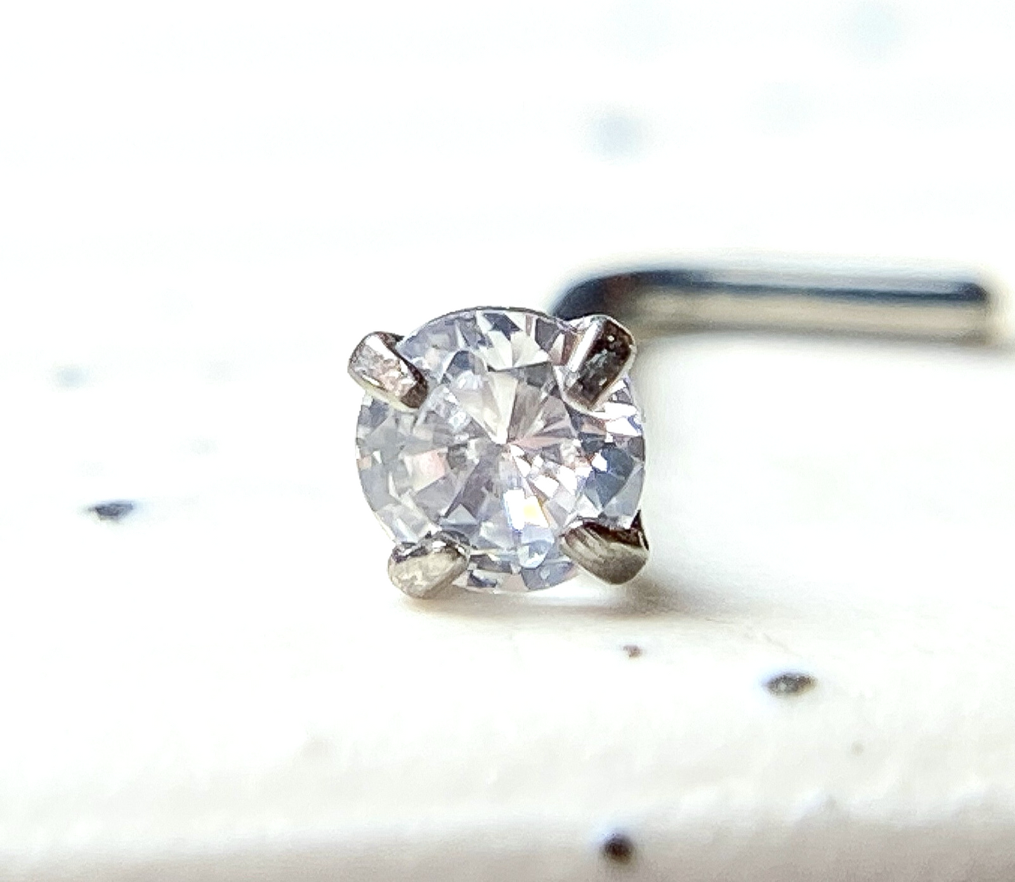 1pc Solid Implant Grade Titanium Grade 23 6AL4V-ELi L-Bend Nose Ring- 18g or 20g