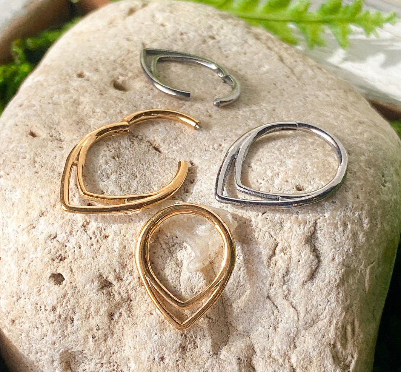 1pc Double Chevron Hinged Segment Ring Hoop Helix Daith Septum Implant Titanium