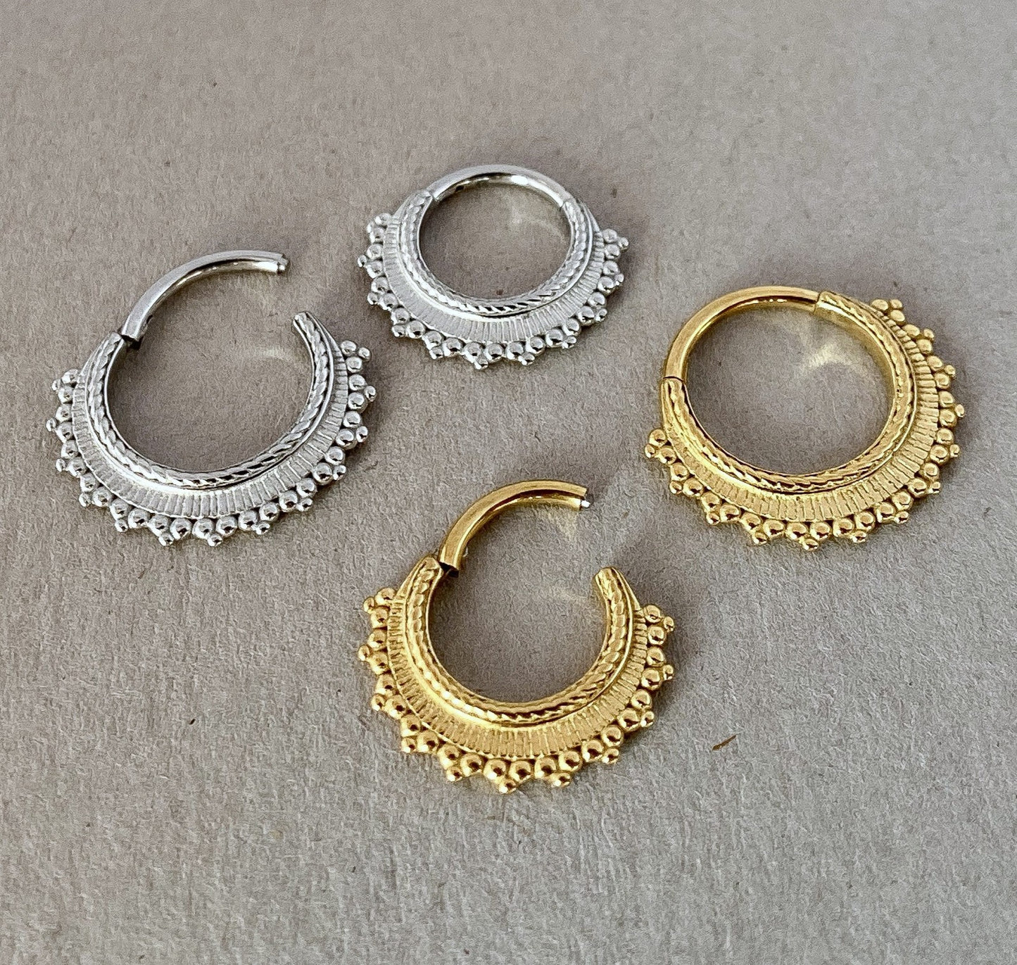 1pc Ball Cluster Wide Fan Hinged Segment Ring Helix Septum Clicker Body Jewelry