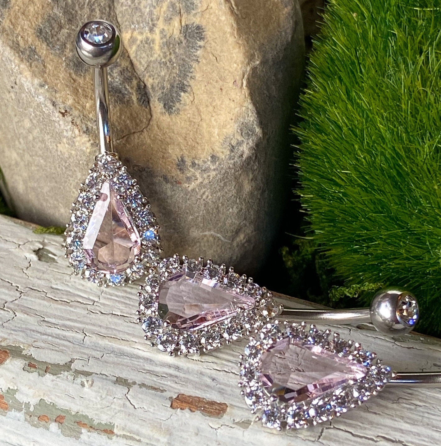 1pc Tear Drop CZ Paved Prong Set Belly Pierced Navel Naval Ring