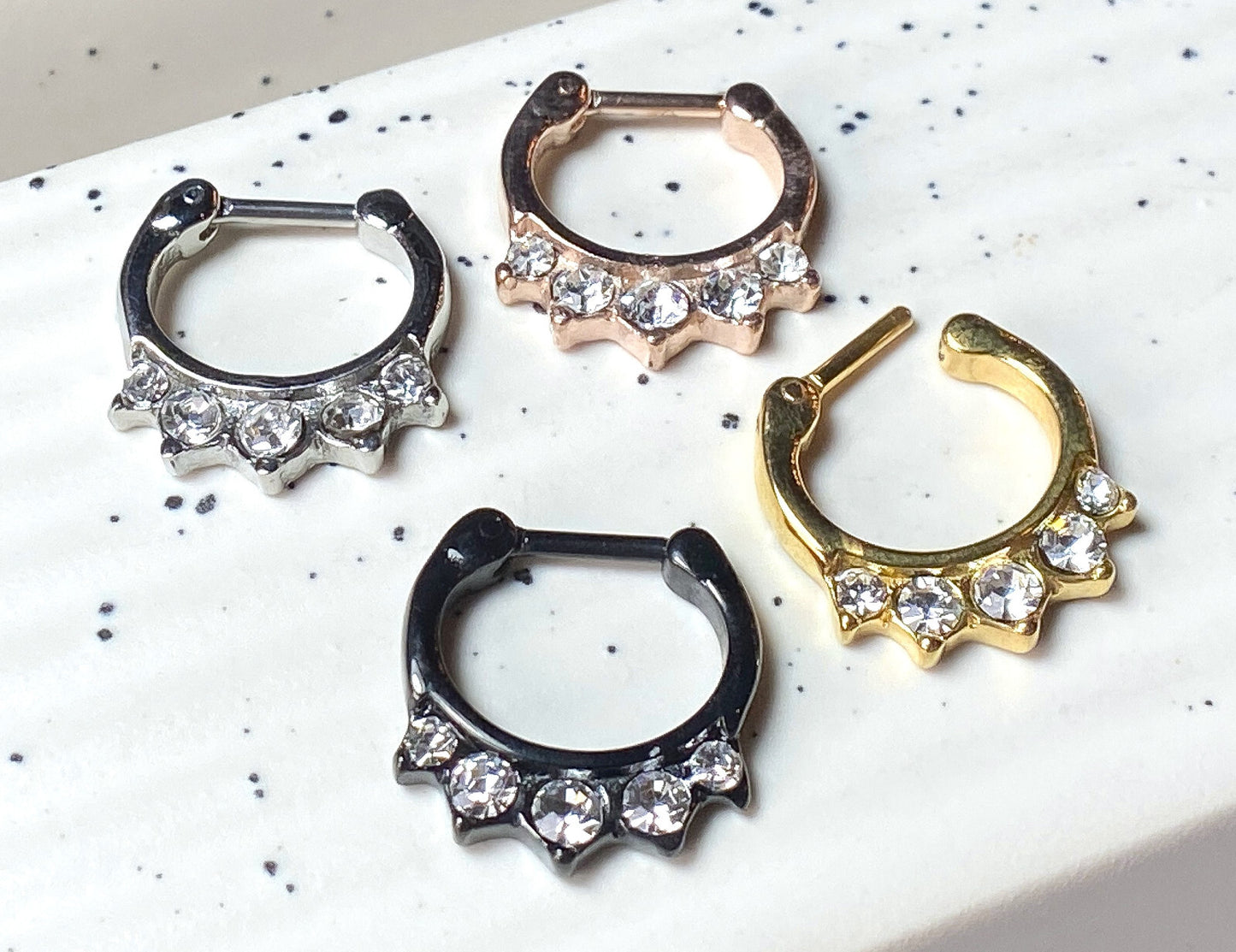 1pc 100% SURGICAL STEEL Five Crystal Gem Septum Clicker Nose Ring 16g Gold Black