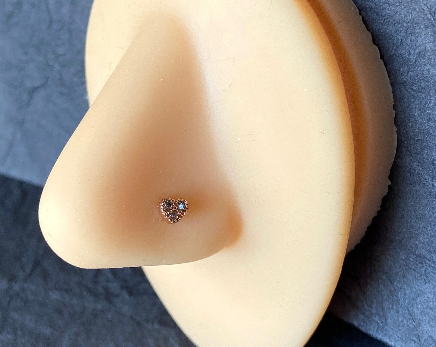 1pc CZ Gem Paved Heart L-Bend 20g Nose Ring Stud Screw 316L Surgical Steel