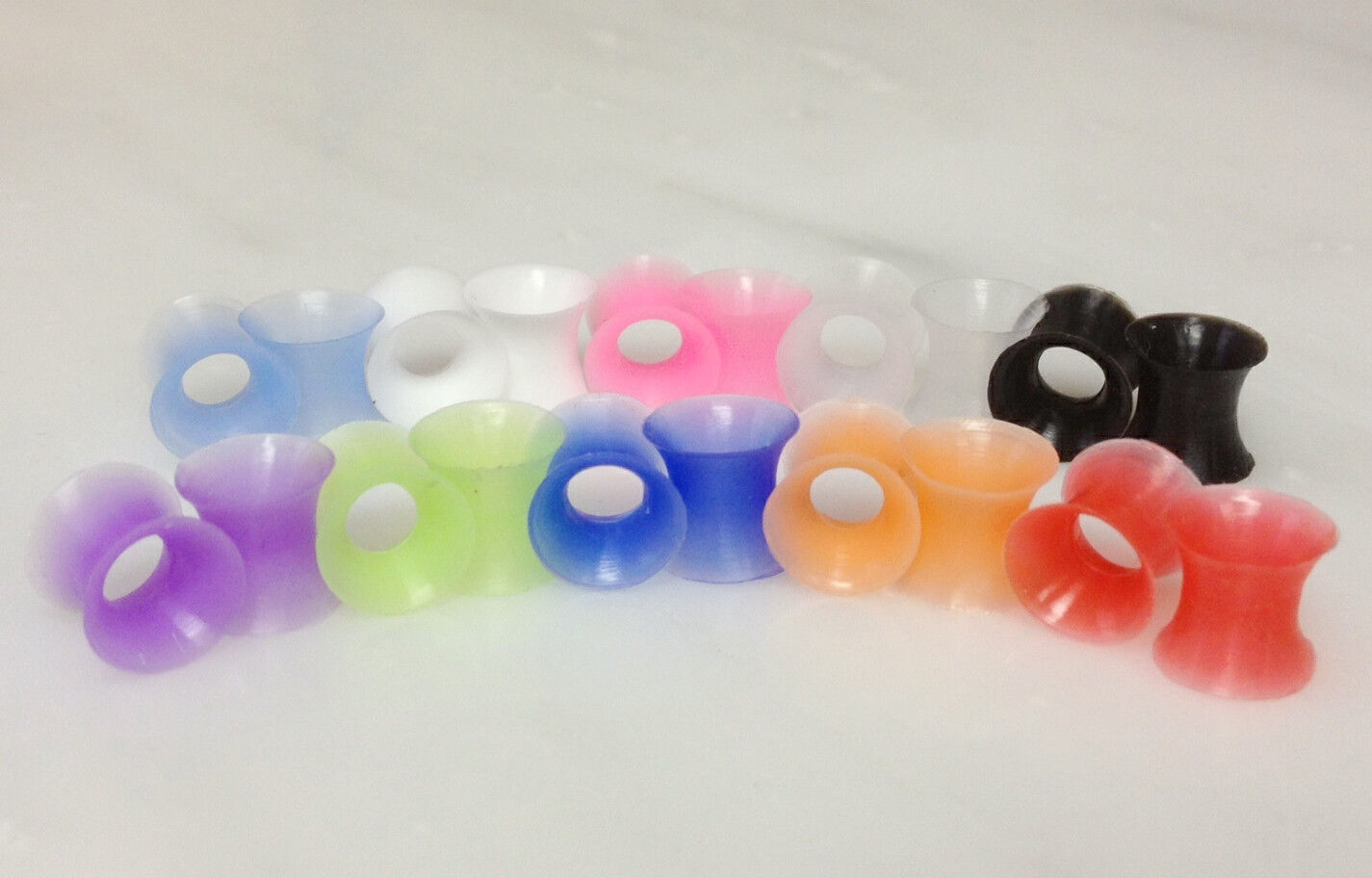 10 Pair Set of Thin Silicone Flexible Ear Skin Tunnels Earlets Plugs Gauges