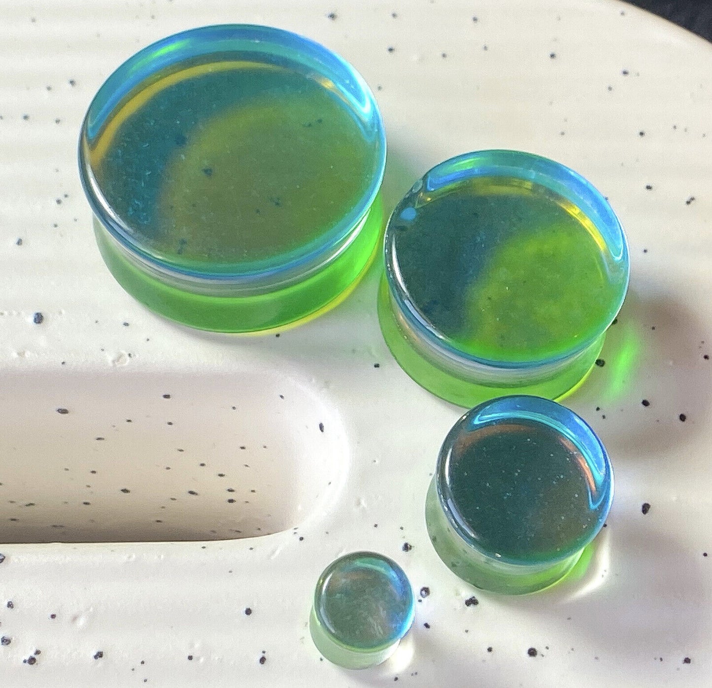 PAIR Green Iridescent Glass Double Flare Plugs Gauges Tunnels Body Jewelry