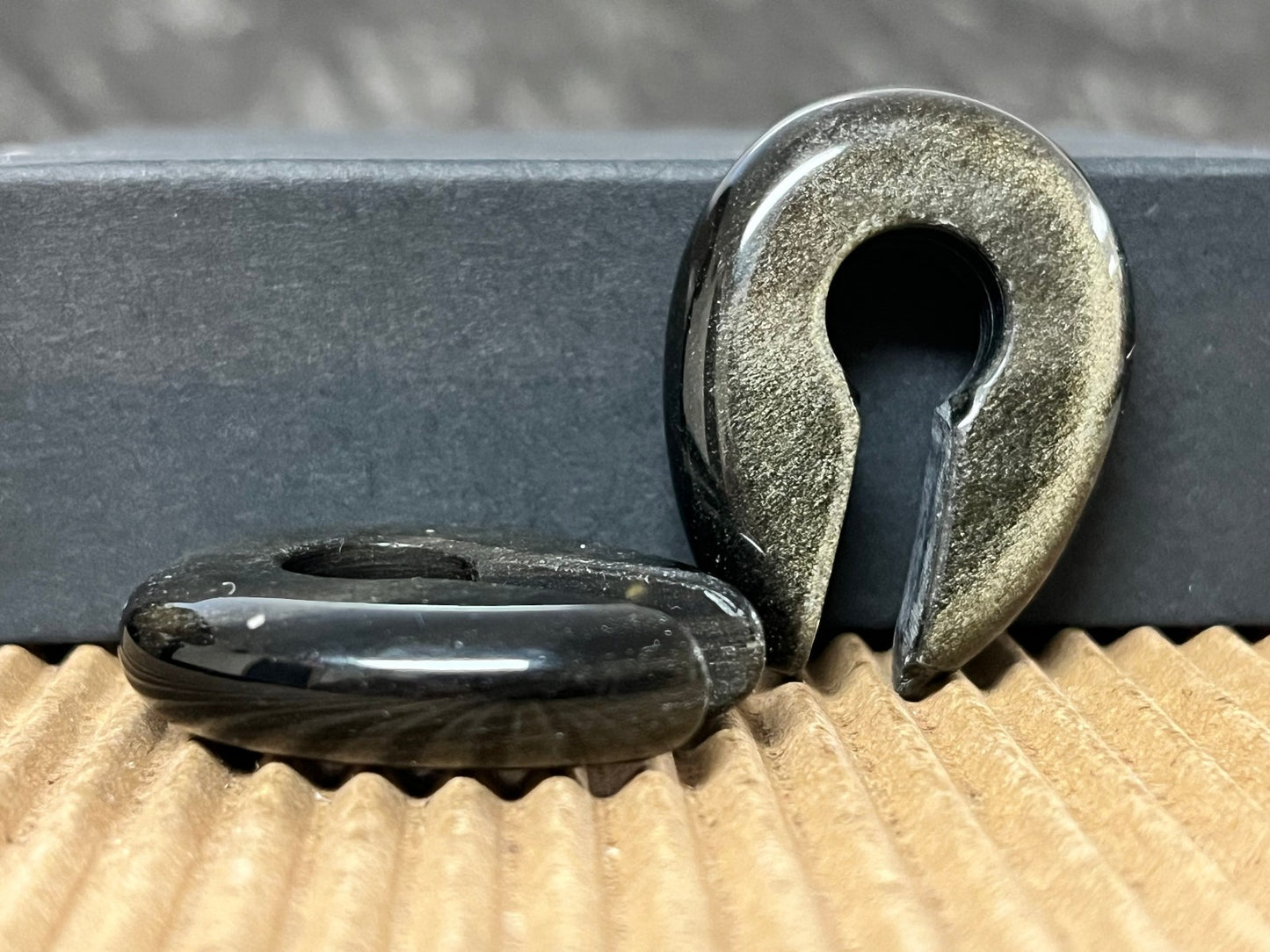 PAIR Gold Obsidian Keyhole Hanger Ear Weight Plug Gauge Tunnel Stone Gauges