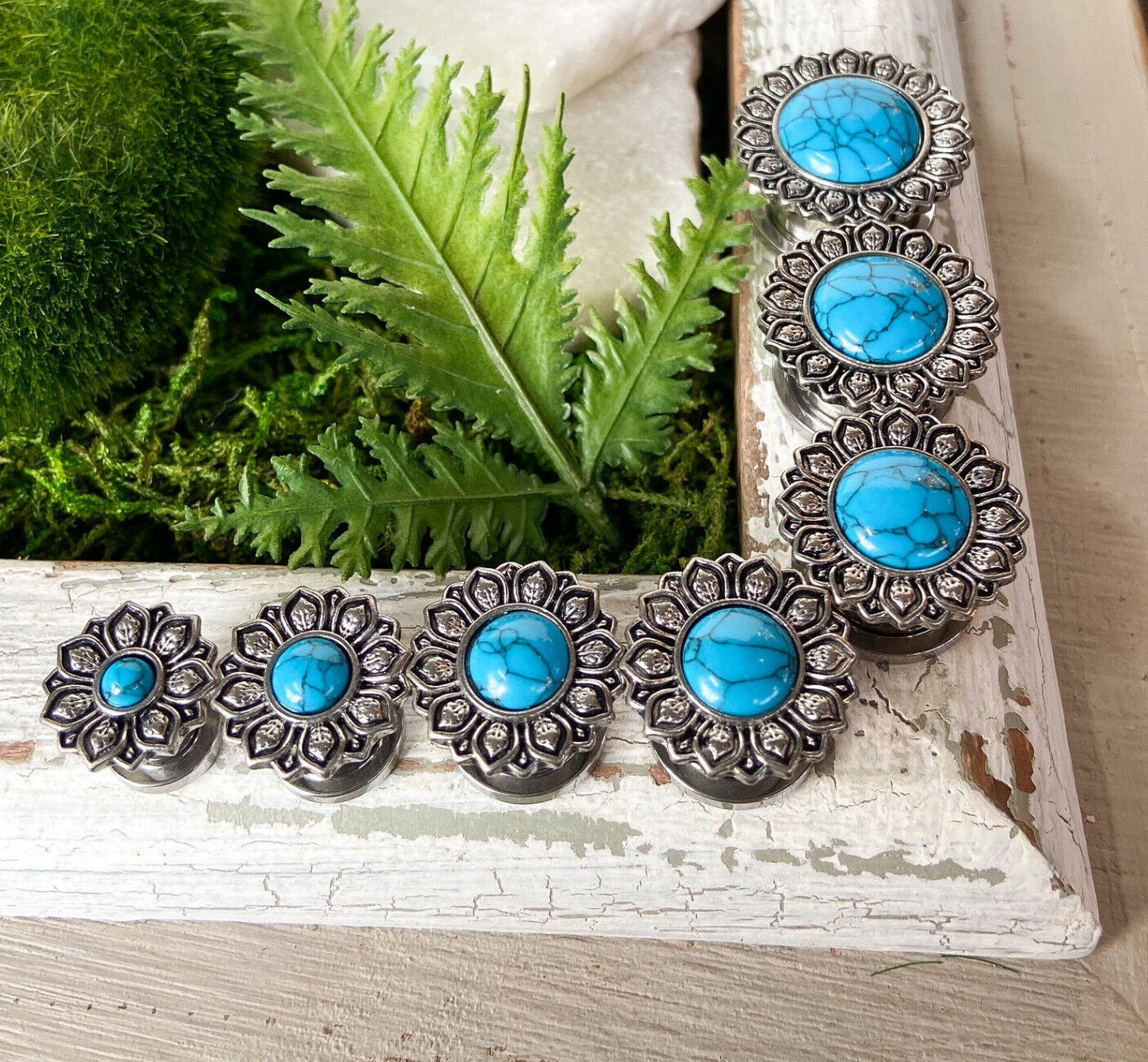PAIR Flower w/ Turquoise Stone Center Steel Screw Fit Tunnels Gauges Plugs