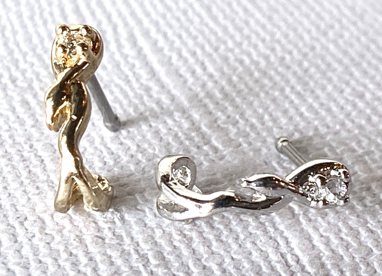 1pc CZ Gem Snake Wrapped Around Stud Nose Crawler Ring