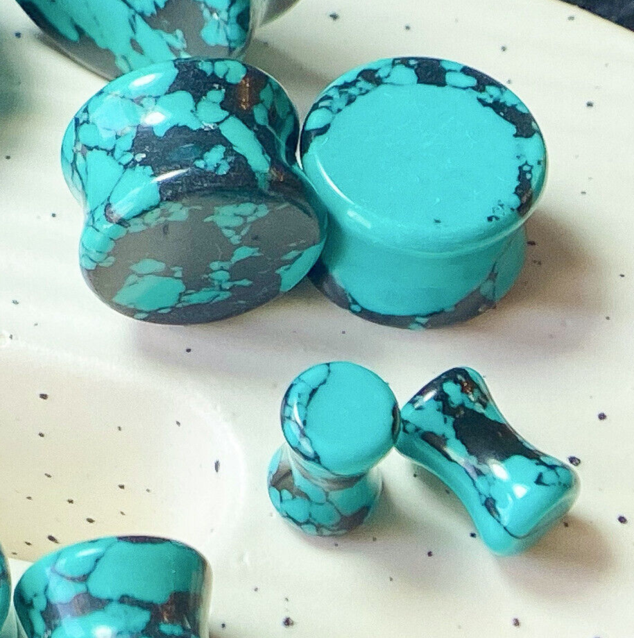 PAIR Black & Teal Synthetic Turquoise Stone Plugs Earlets Tunnels Gauges Jewelry