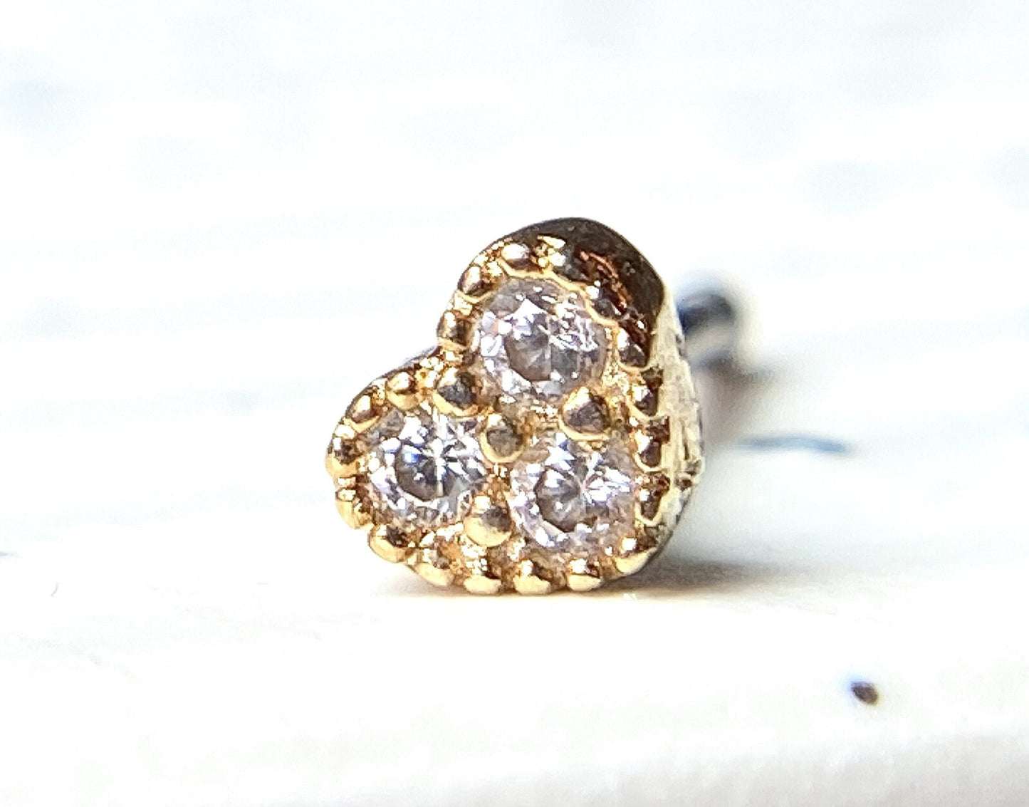 1pc CZ Gem Paved Heart 20g Nose Ring Stud Bone 316L Surgical Steel