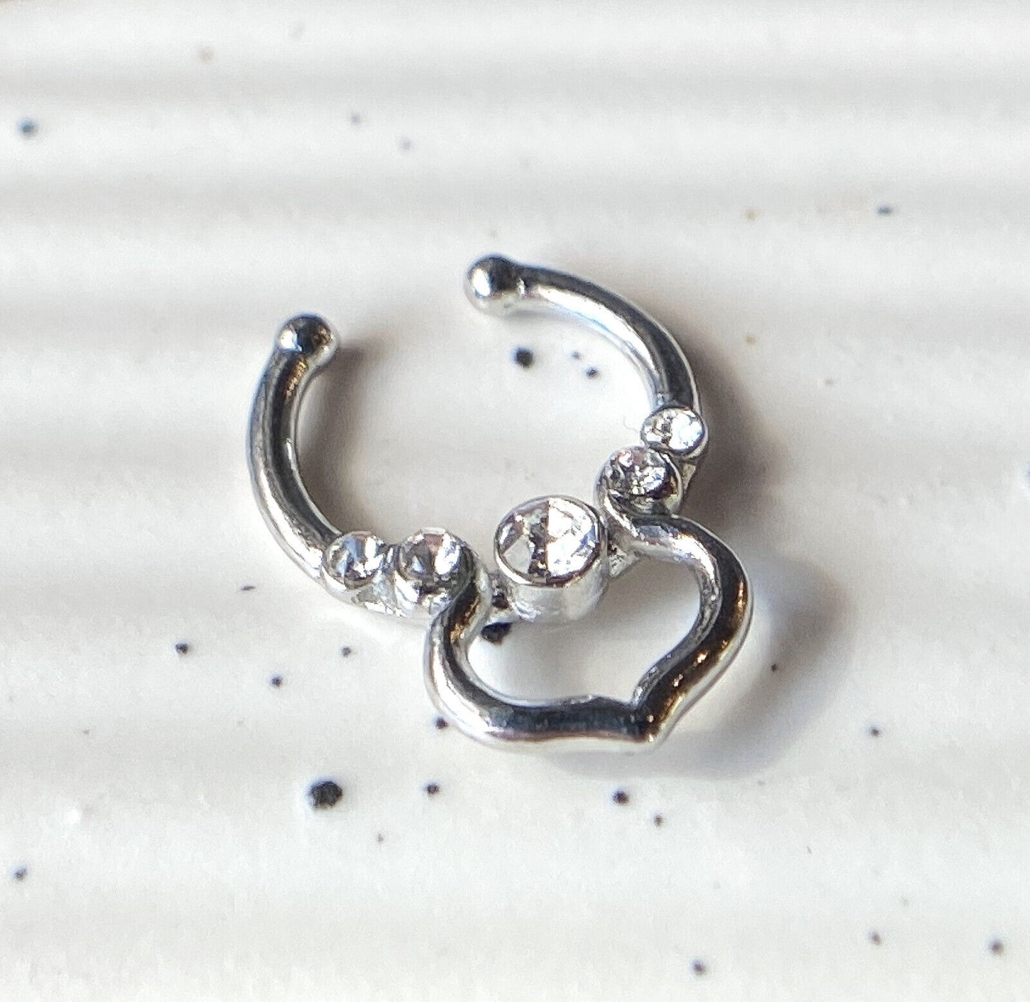 1pc Non-Piercing Venus w/Gems Septum Hanger Clip-On Fake Nose Ring