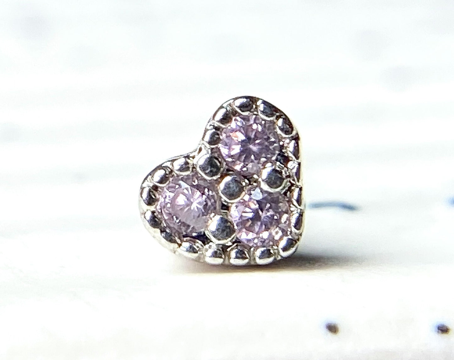 1pc CZ Gem Paved Heart 20g Nose Ring Stud Bone 316L Surgical Steel