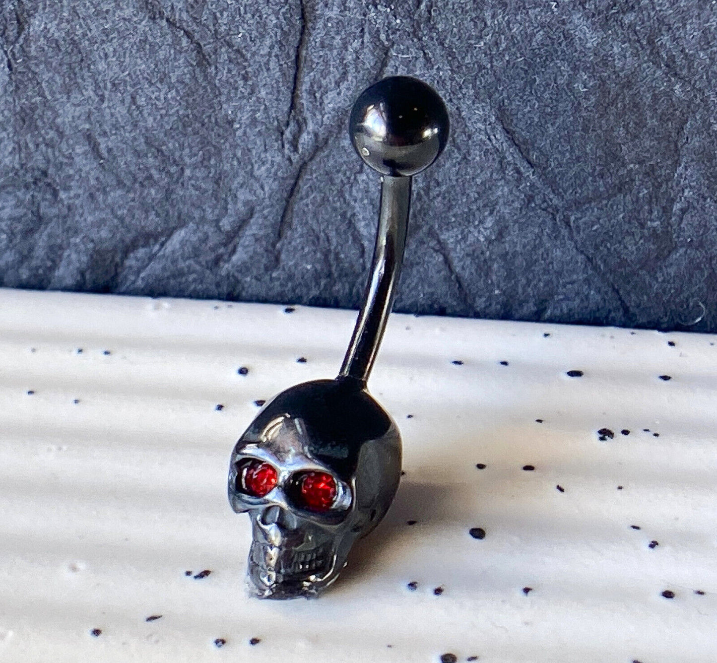 1pc Gem Eyes Skull Belly Ring Navel Naval Surgical Steel Piercing Body Jewelry