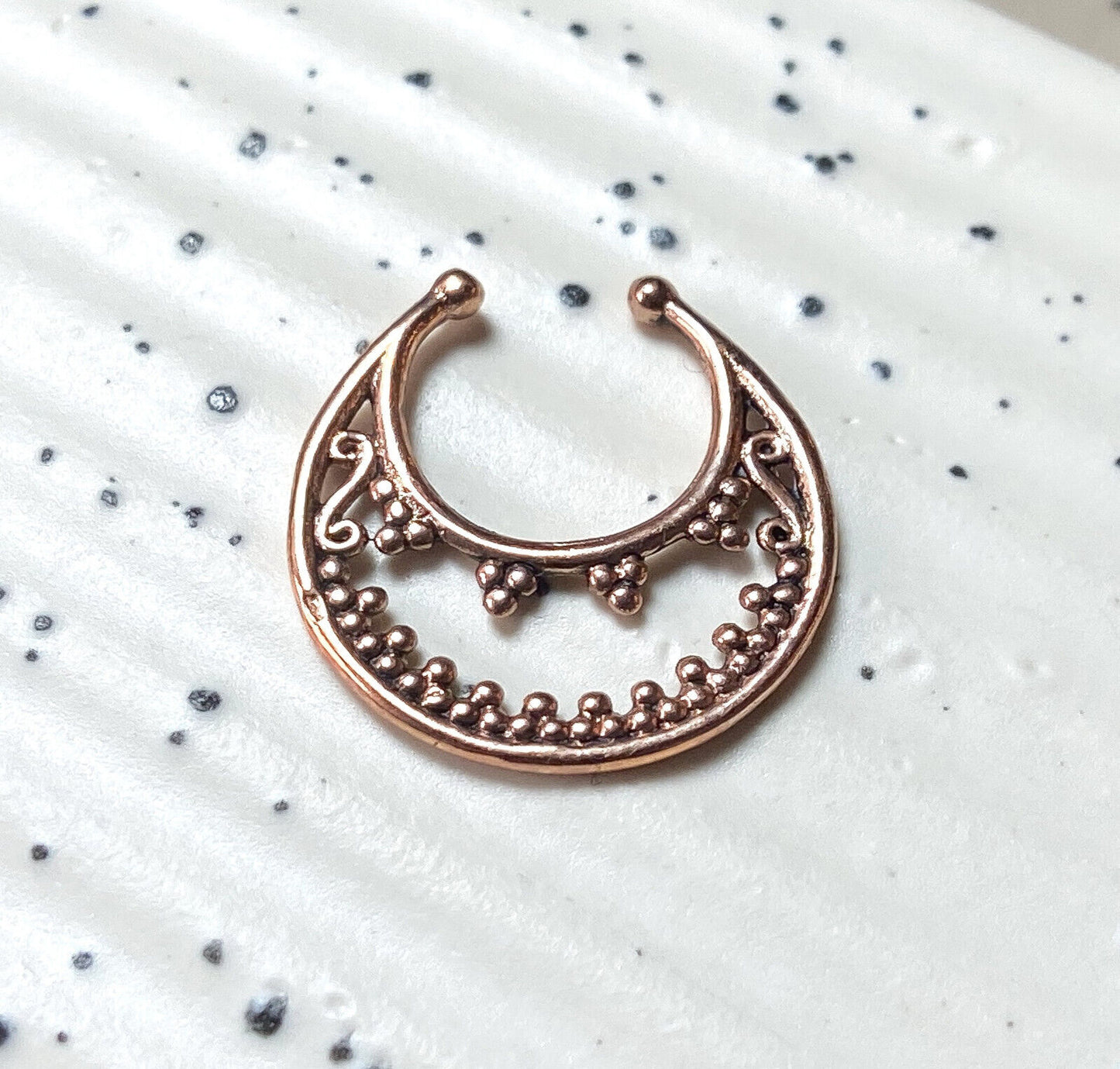 1pc Non-Piercing Luna Septum Hanger Clip-On Fake Nose Ring Body Jewelry