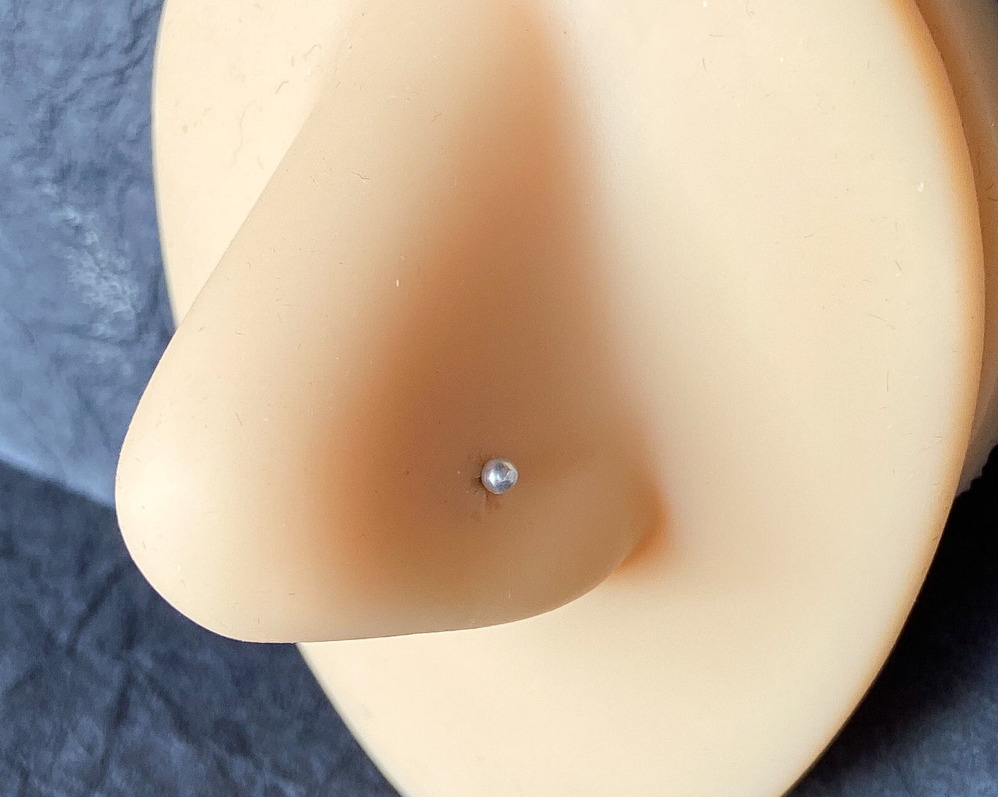 1pc Pearl Coated Ball 20g L-Bend Nose Ring Stud 316L Surgical Steel