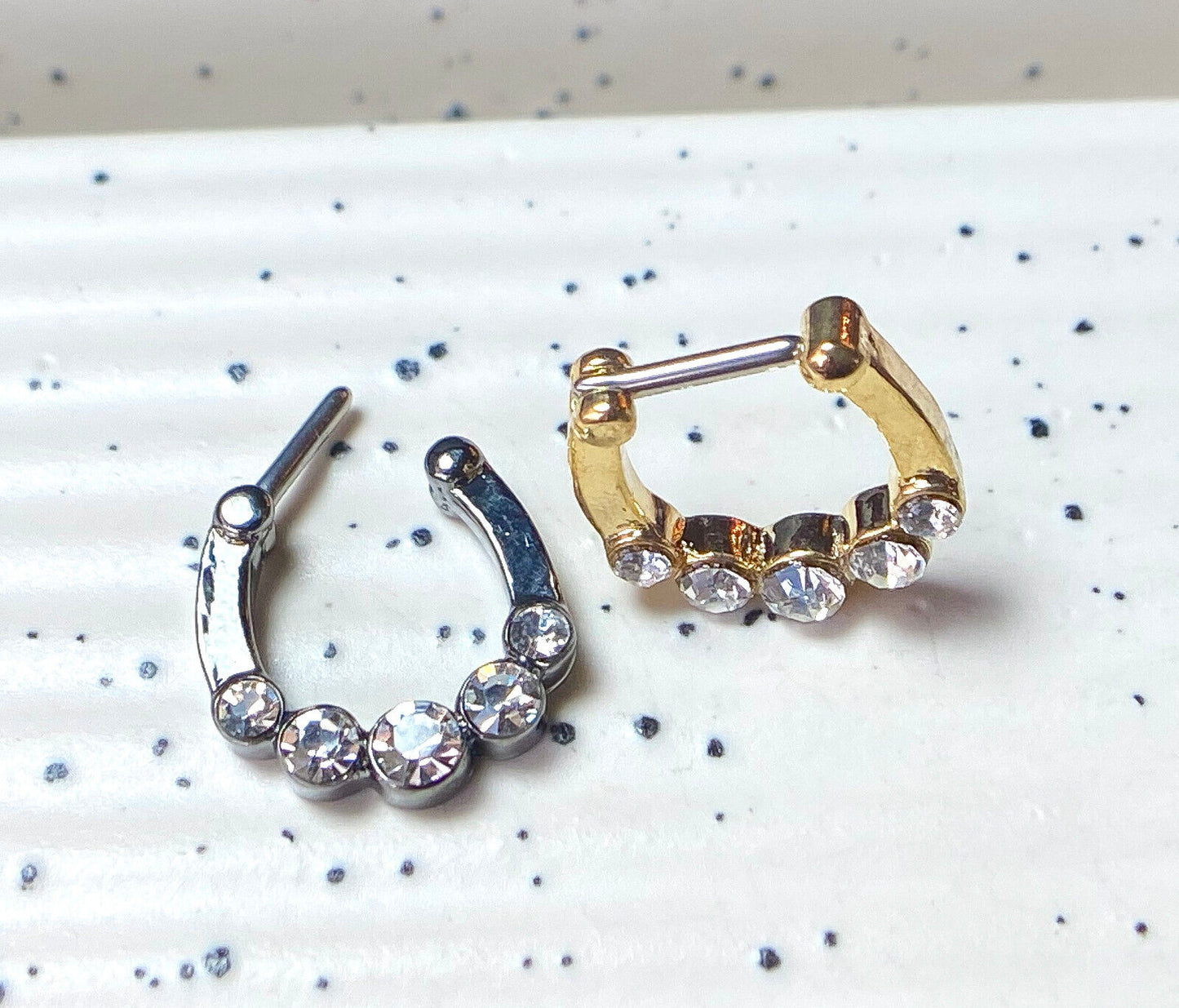 1pc Plated Finish Five Gem Septum Clicker Ring 316L Surgical Steel 16g