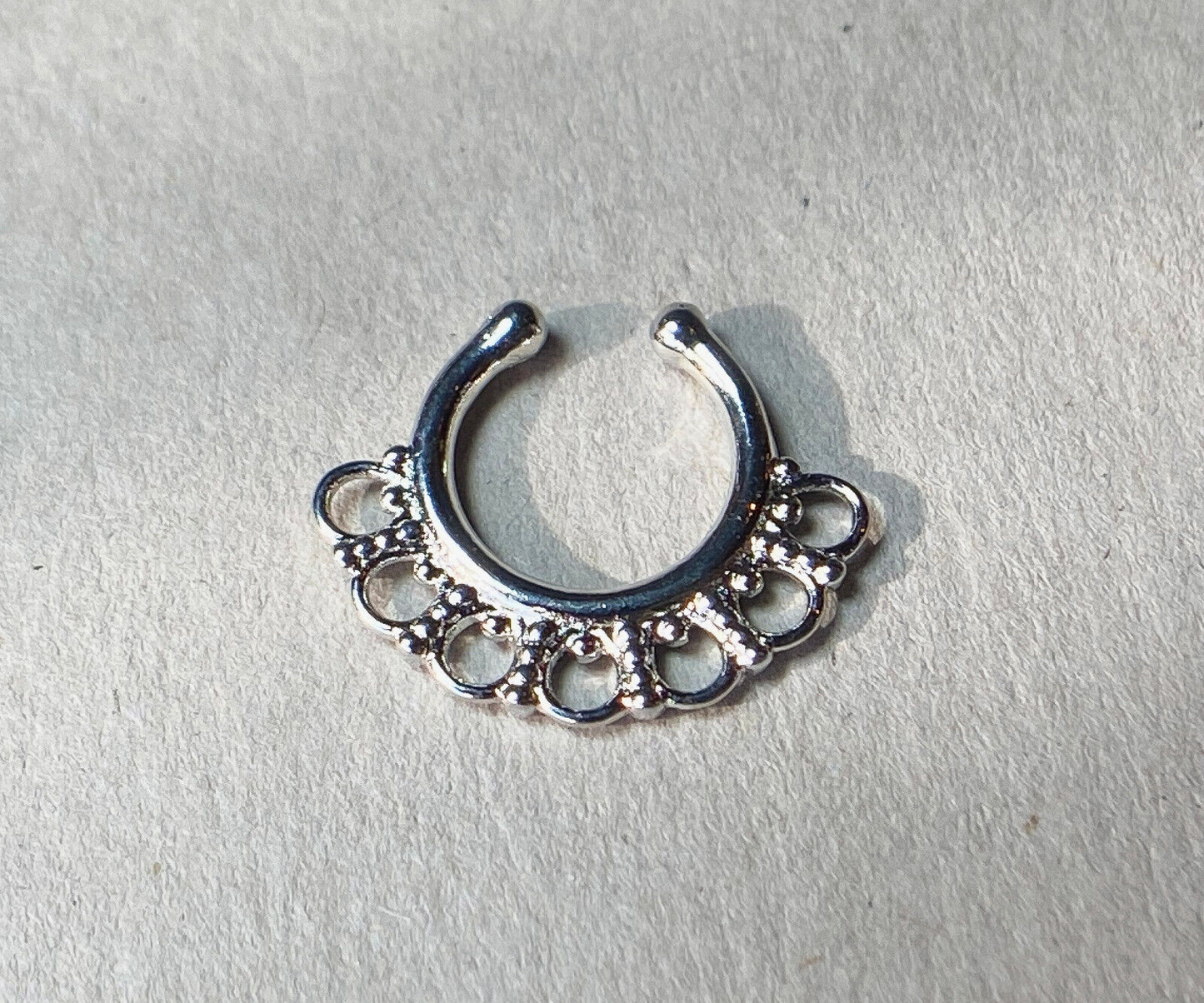 1pc Non-Piercing Tribal Fan Septum Hanger Clip-On Fake Nose Ring Body Jewelry