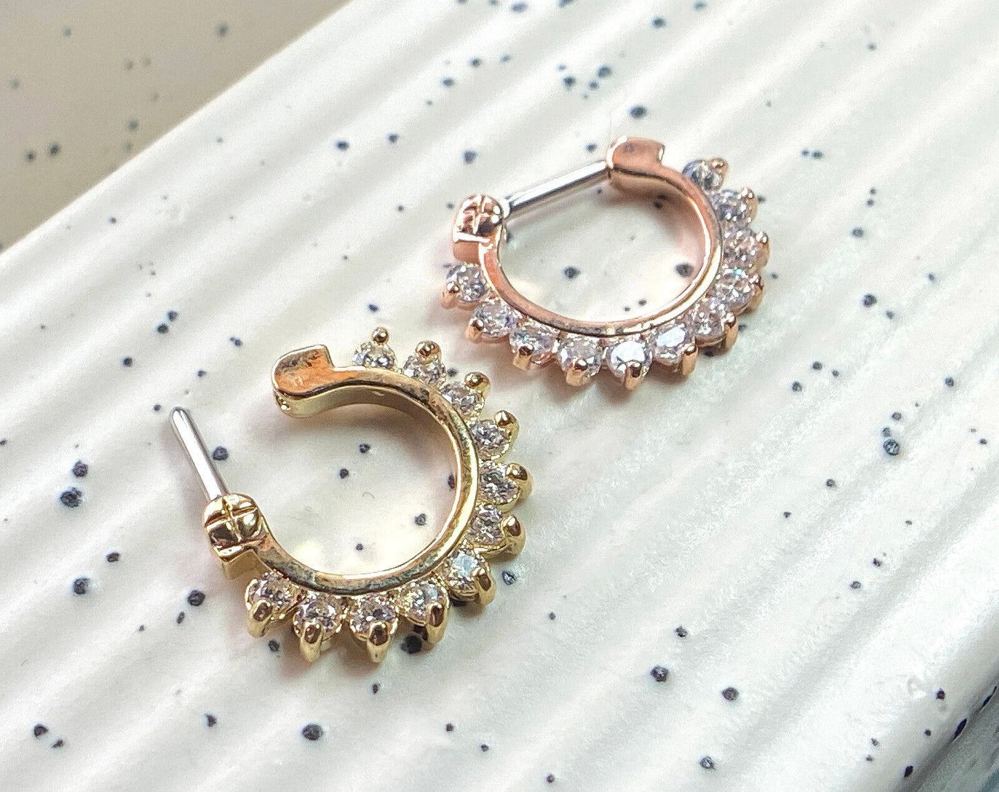 1pc Ion Plated 11-Gem Septum Clicker Ring 316L Surgical Steel 16g
