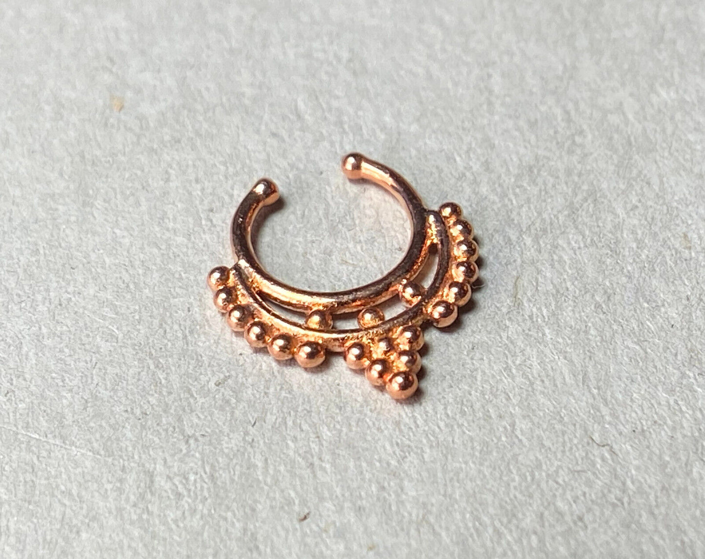 1pc Non-Piercing Rose Gold Beaded Collar Septum Hanger Clip-On Fake Nose Ring