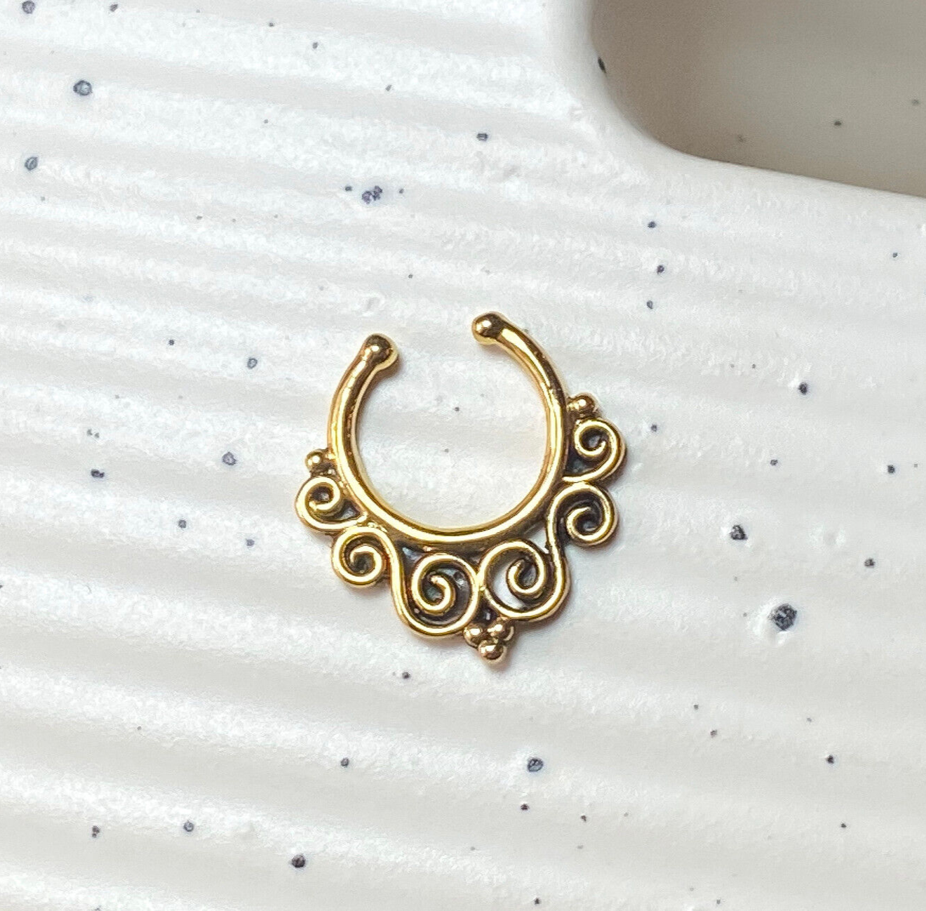 1pc Non-Piercing Tribal Swirls Septum Hanger Clip-On Fake Nose Ring Body Jewelry