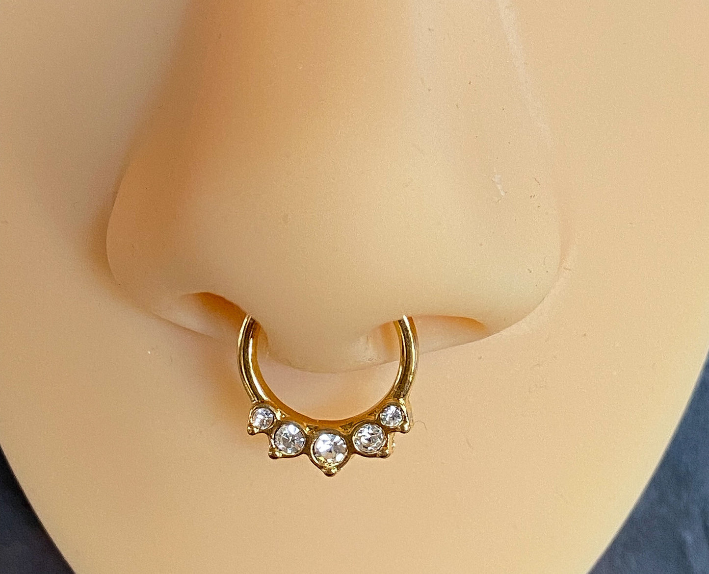 1pc 100% SURGICAL STEEL Non-Piercing Fake Septum Hanger 5 Crystal Gems Clip-on