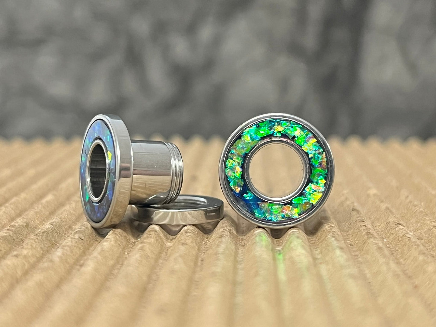 PAIR Green Opal Glitter Rim Screw Fit Tunnels Ear Plugs Earlet Rimmed Gauges