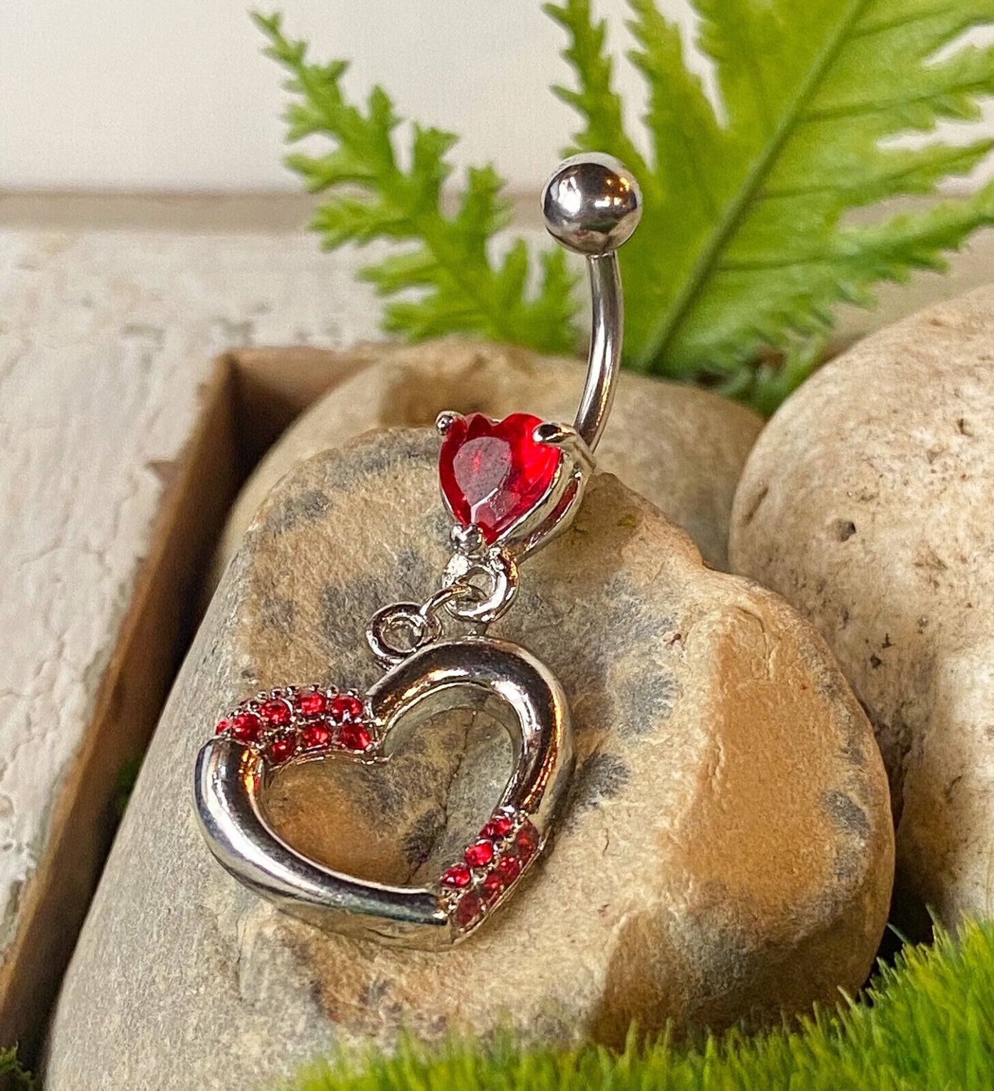 1pc Heart Paved Belly Ring w/ Prong Set Heart Gem Navel Piercing Pierced Naval
