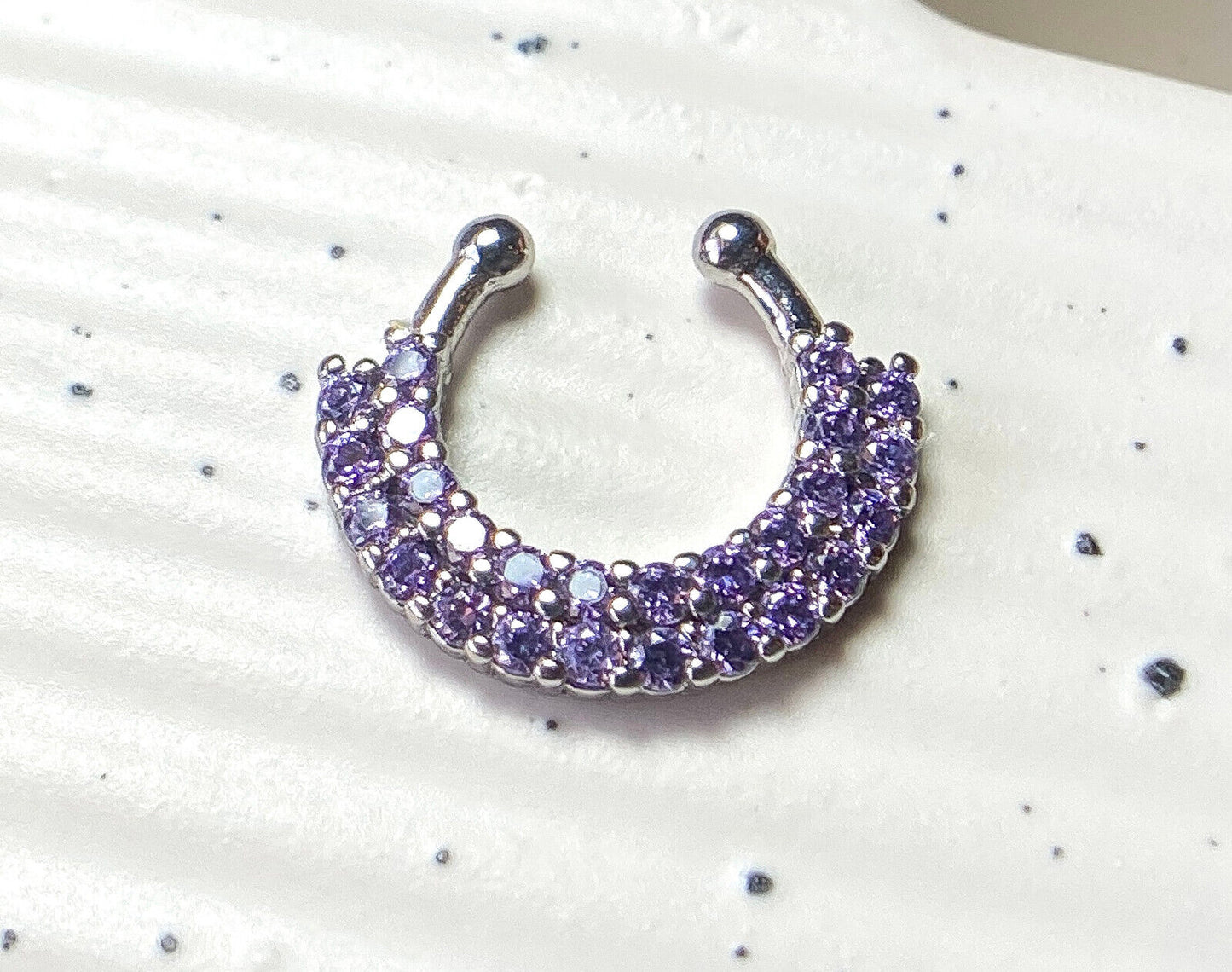 1pc Non-Piercing Double Line Paved Gem Septum Hanger Clip-On Fake Nose Ring