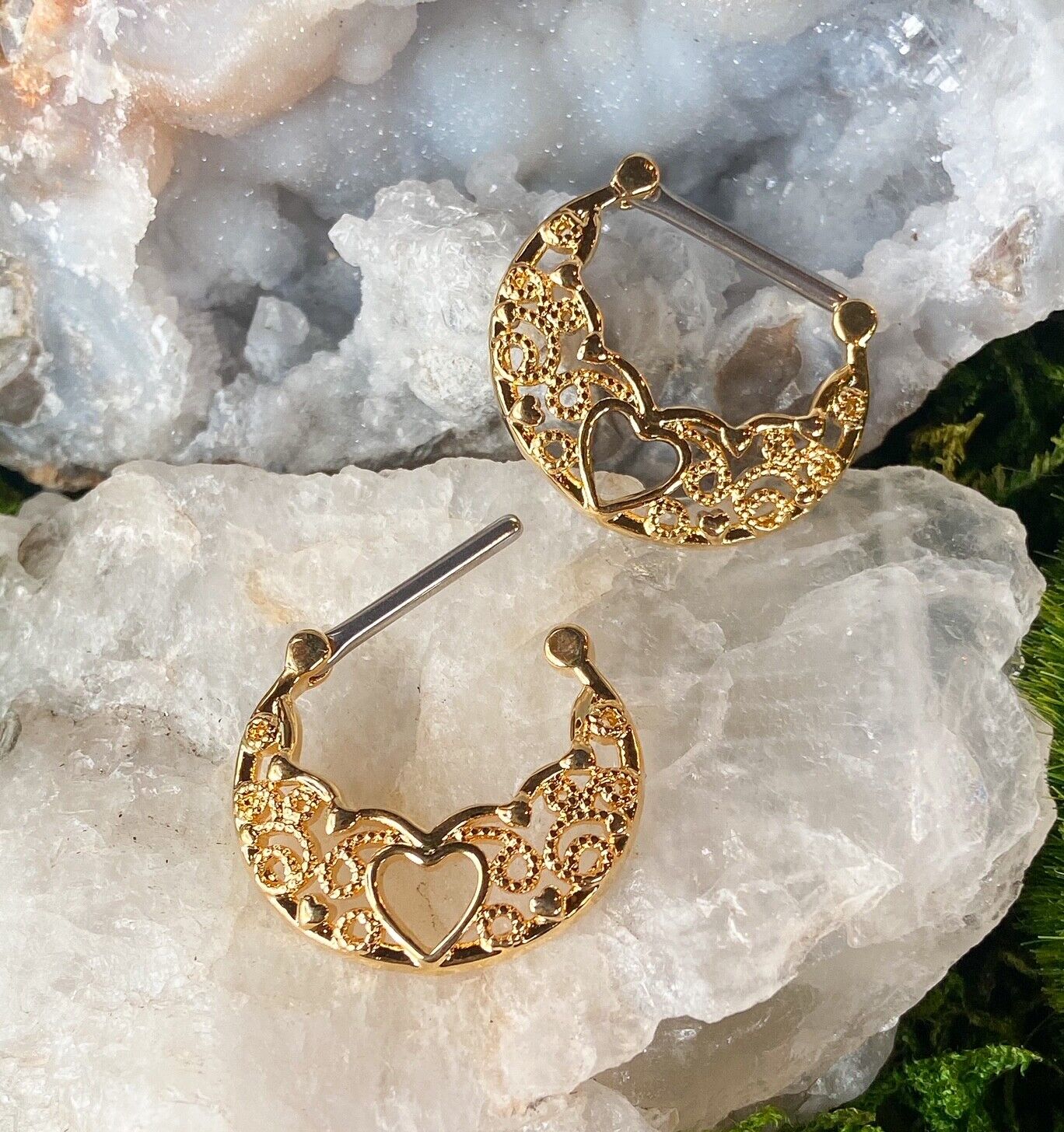 PAIR Hollow Heart Filigree Nipple Rings Shields Pierced Body Piercing Jewelry