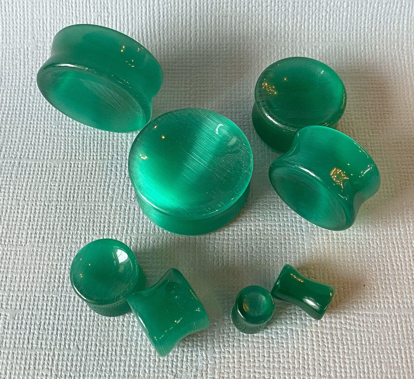 PAIR Concave Deep Green Cat Eye Stone Plugs Double Flare Tunnel Earlet Gauges