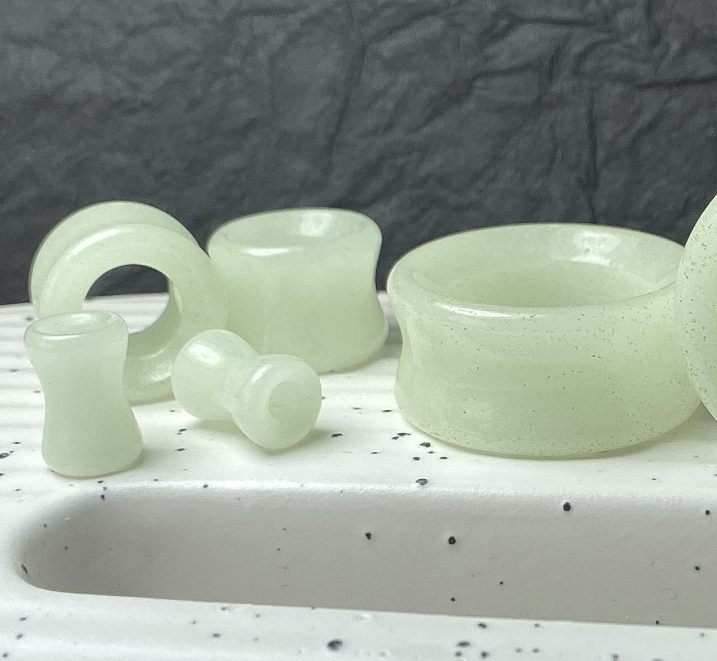 PAIR Glow in the Dark Stone Tunnels Double Flare Plugs Earlets Gauges