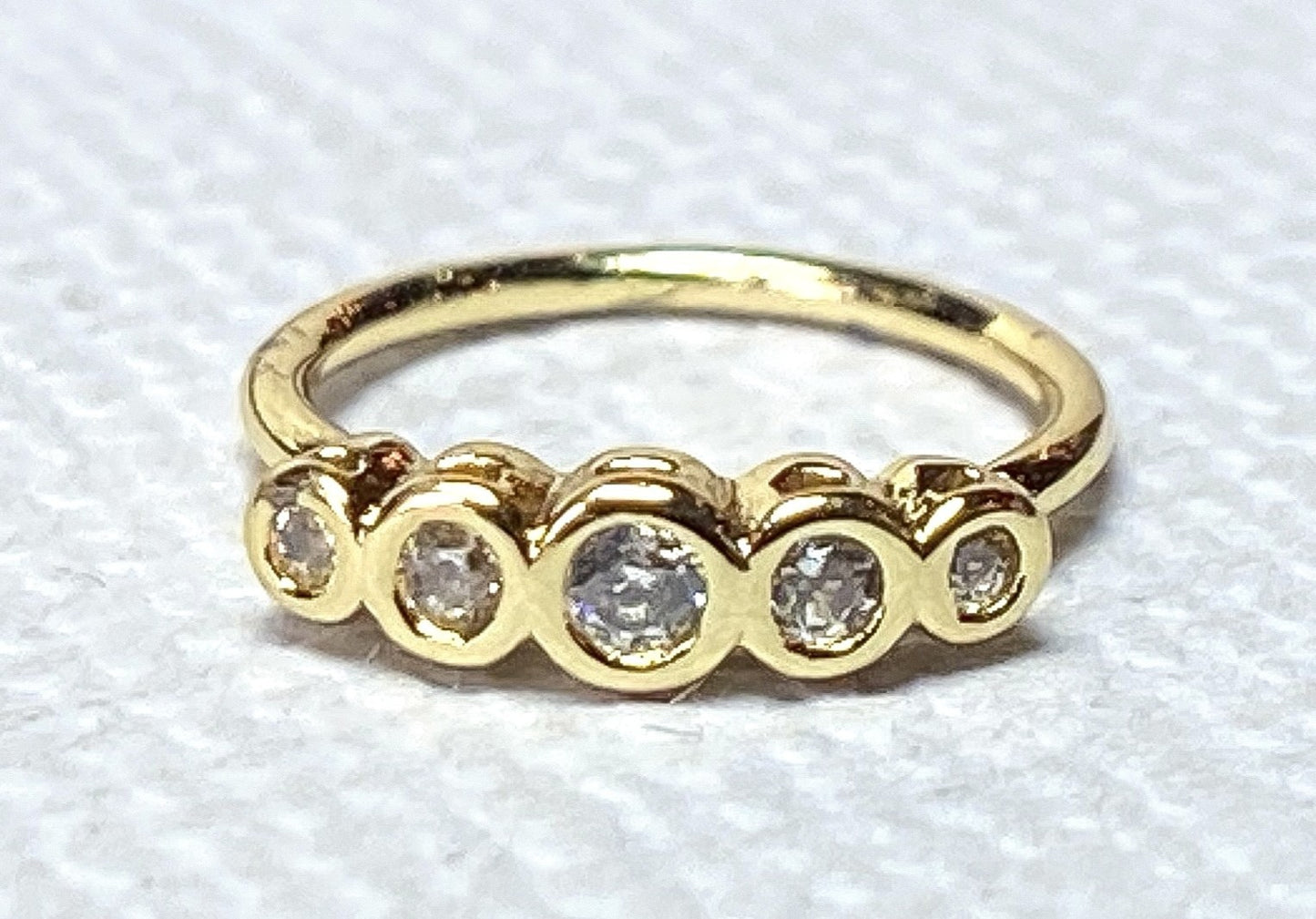 1pc Bendable Nose Hoop / Cartilage Ring Five Bezel Set CZ Gems for Rook, Daith