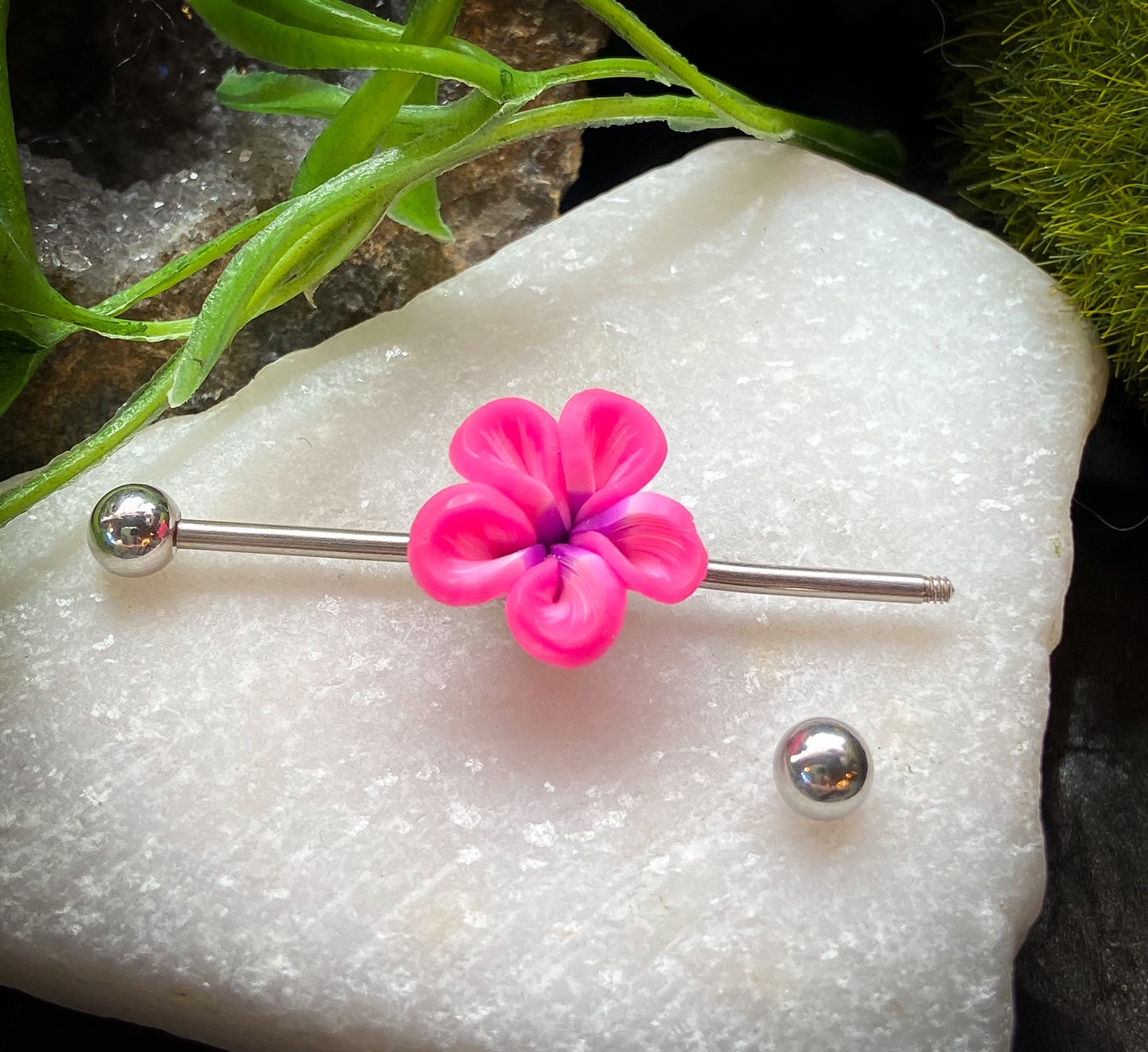 1 Piece Steel Industrial Barbell with Beautiful 3-D Flower 1&1/2" (38mm)