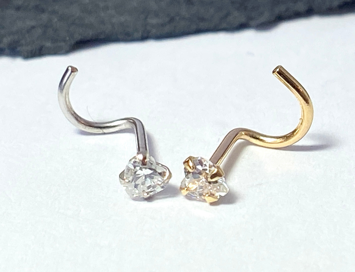 14kt Solid Gold Nose Ring w/CZ Gem Heart 20g 20 gauge stud screw bone white