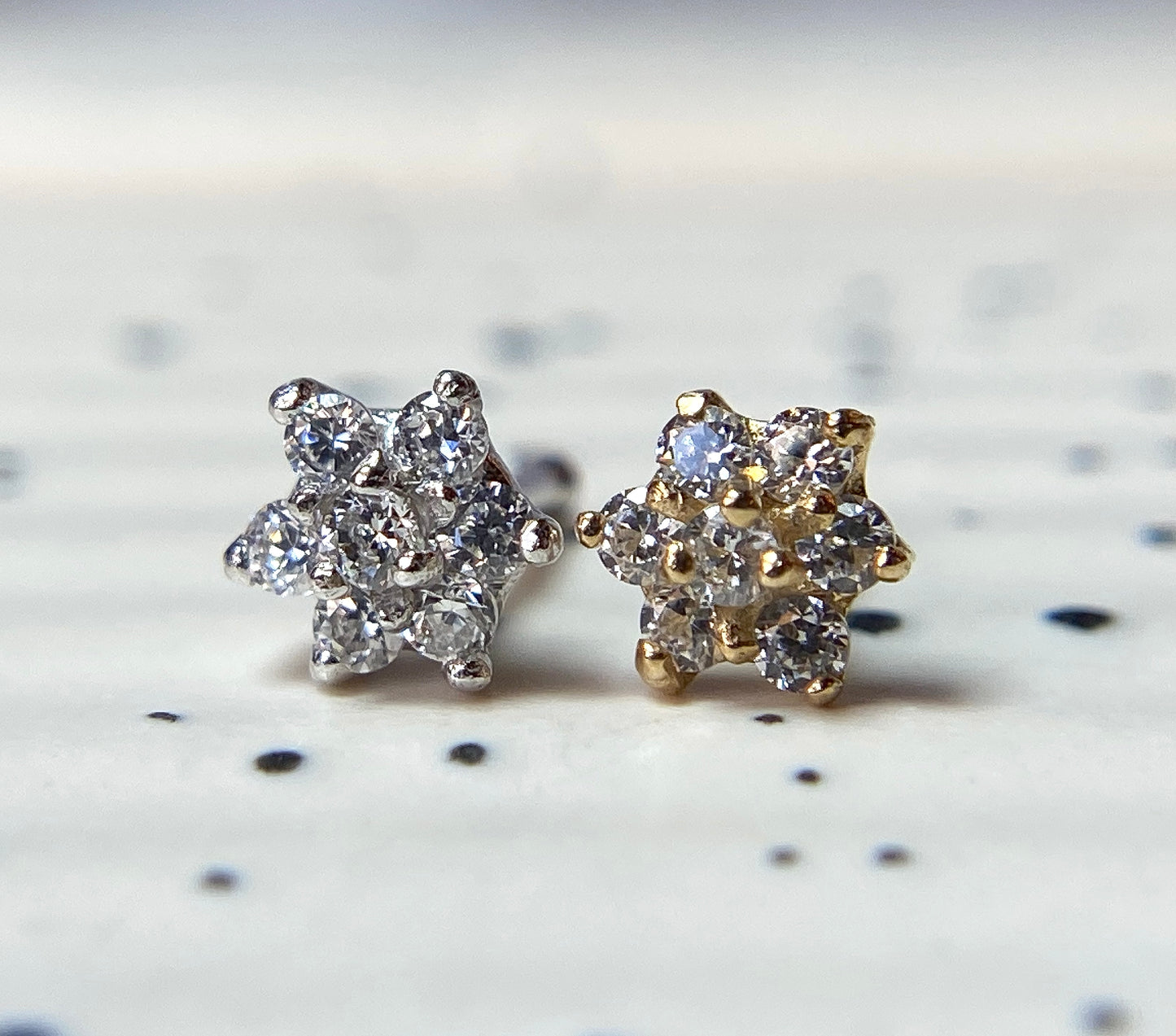 14kt Solid Gold Flower Nose Ring w/CZ Gems 20g 20 gauge stud screw bone white