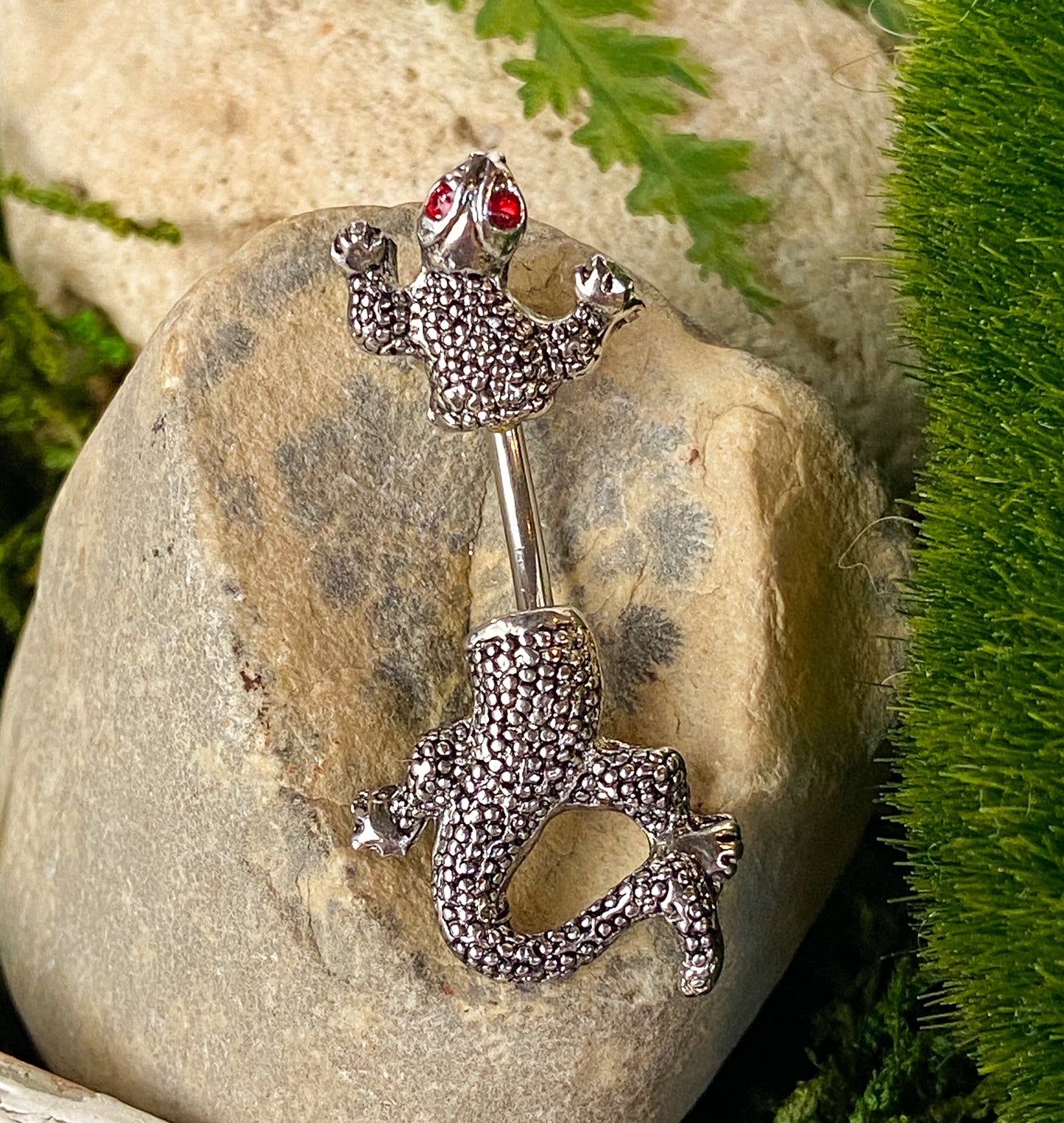 Chameleon w/ CZ Gem Eye Belly Ring Navel Naval Lizard Clear, Red, Blue