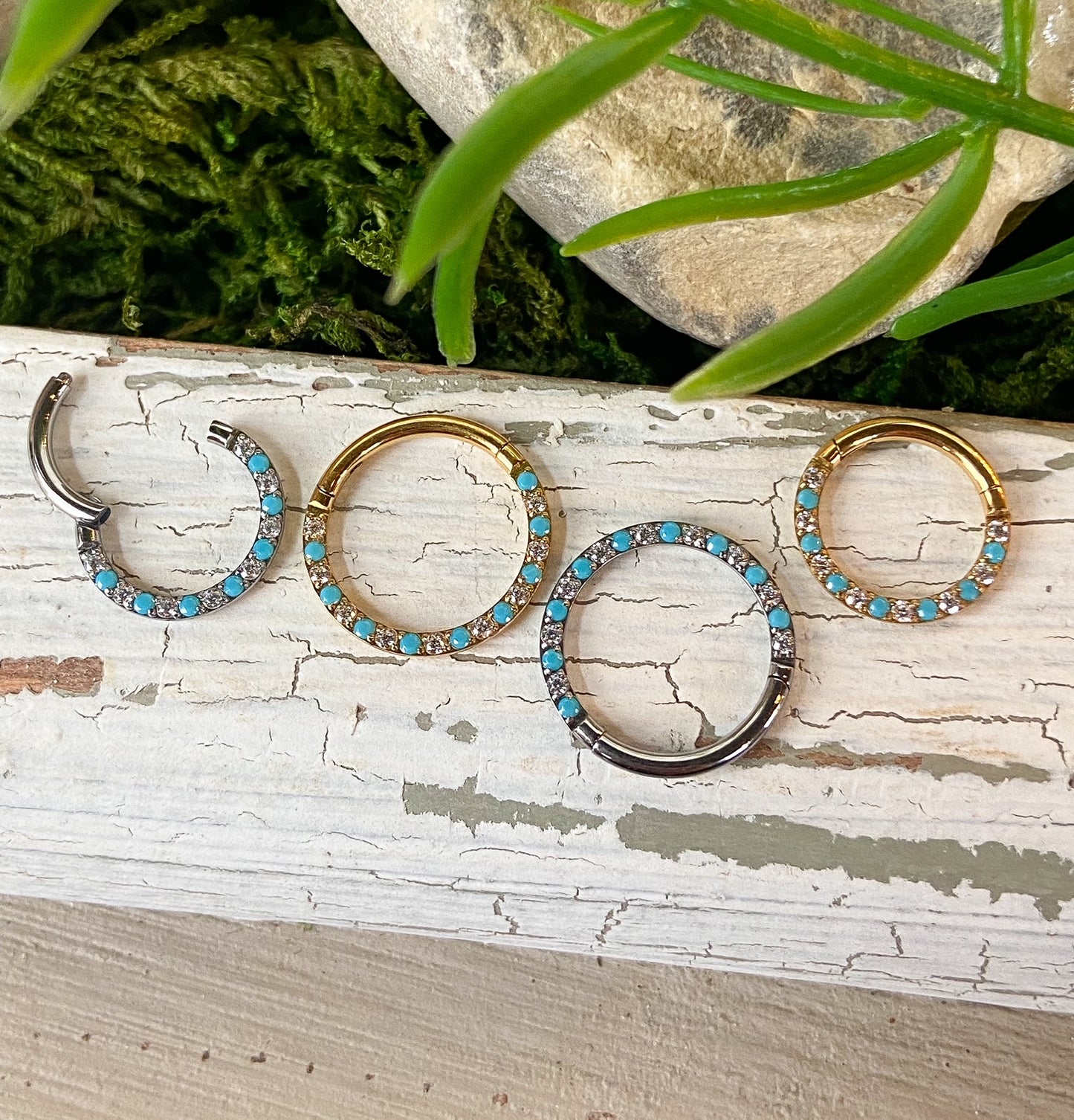 1pc Titanium Hinged Segment Ring Front Turquoise & Gems Septum Hoop Helix Daith